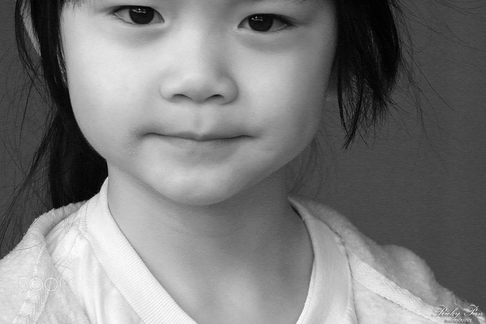 Canon EF 70-300mm F4-5.6L IS USM sample photo. Smile photography