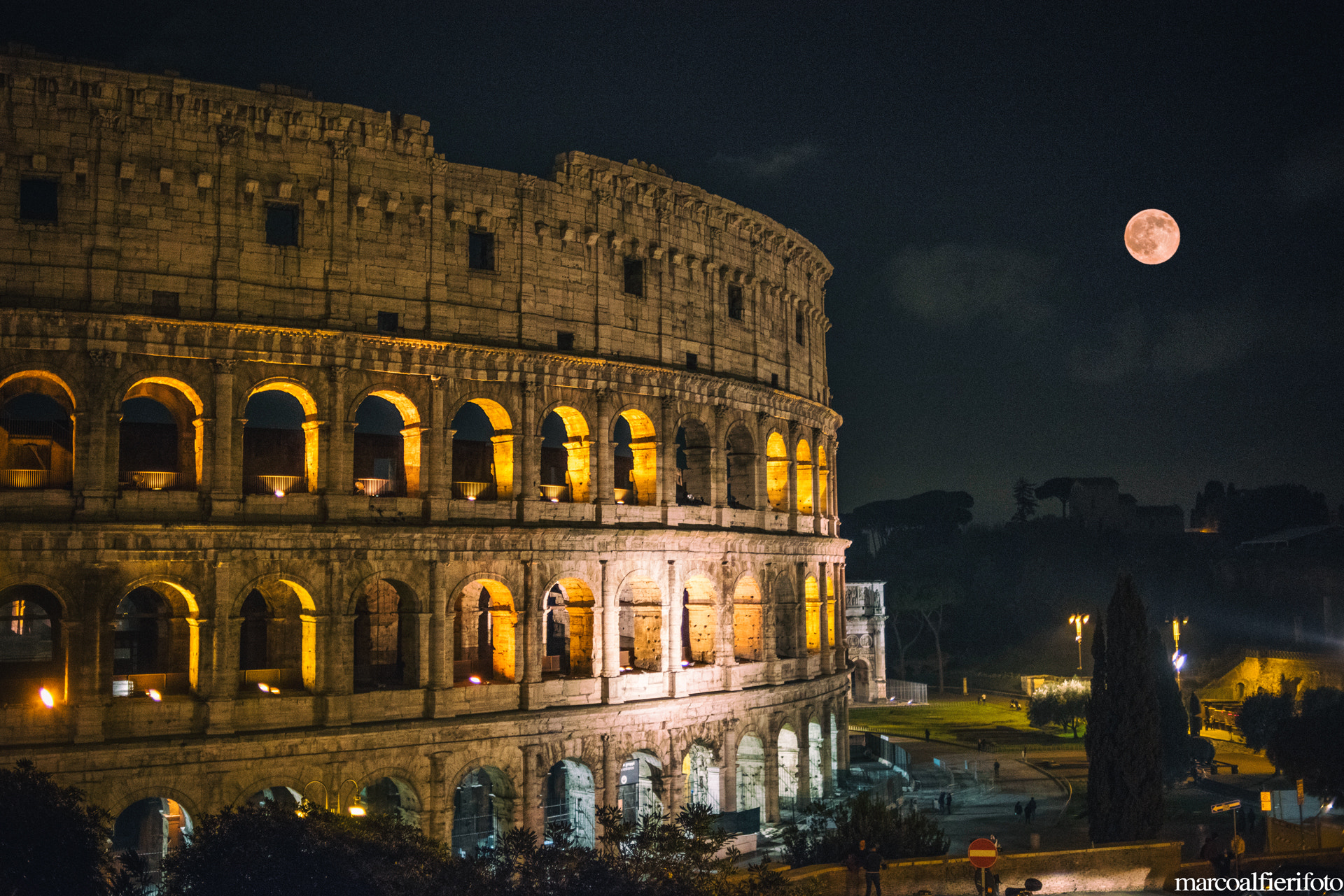 Nikon D810 sample photo. Roma - coliseum photography