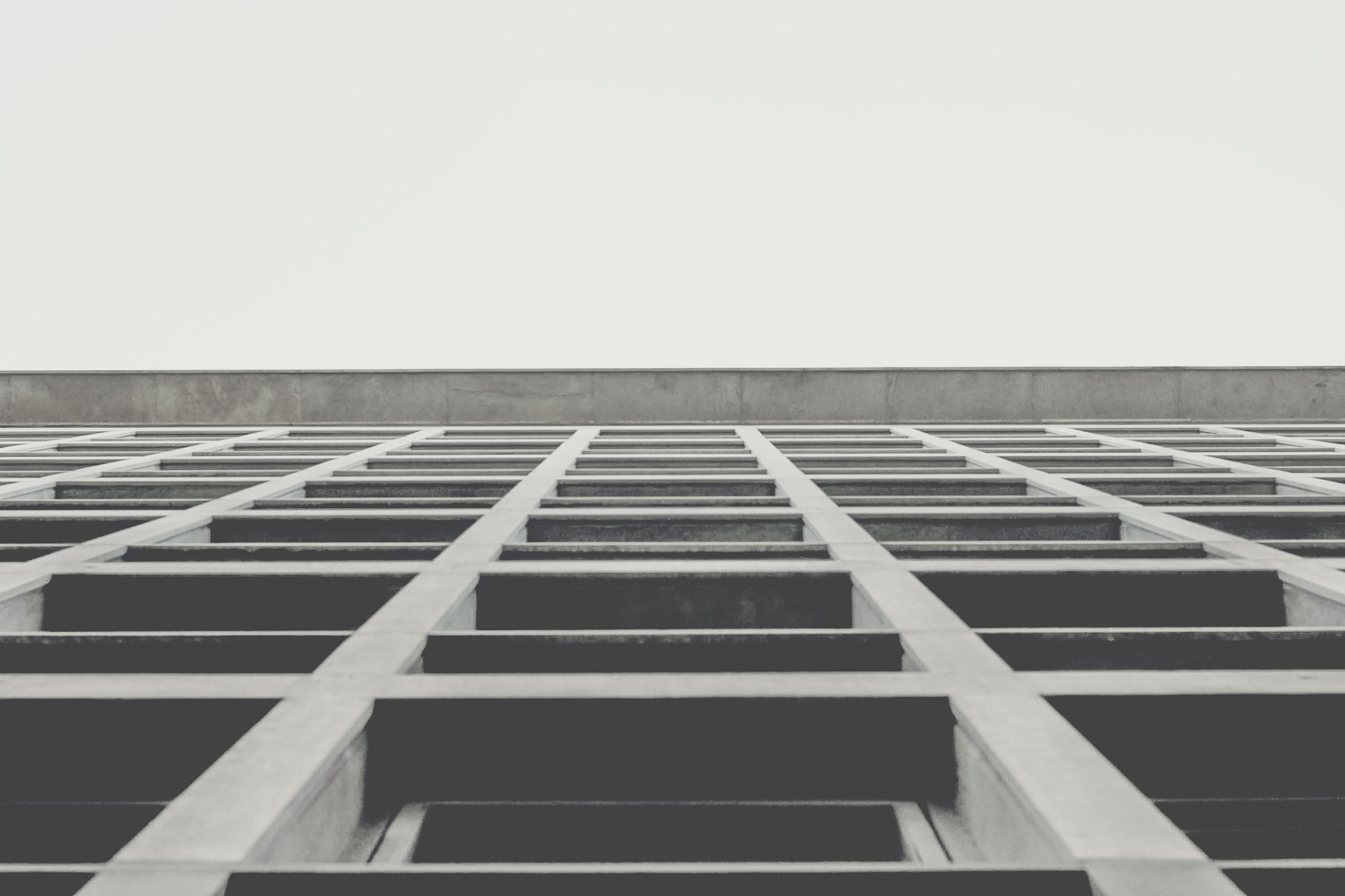 Canon EF 35-80mm f/4-5.6 sample photo. Minimalism photography