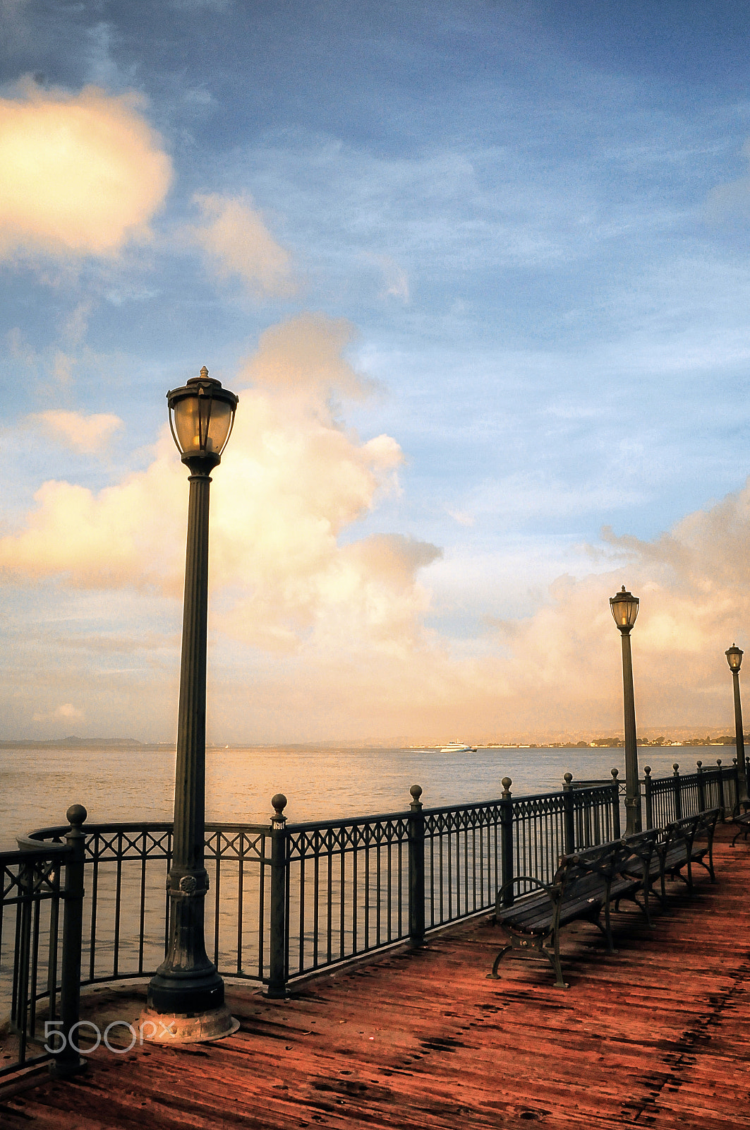 Nikon D300 sample photo. San francisco pier 7 photography