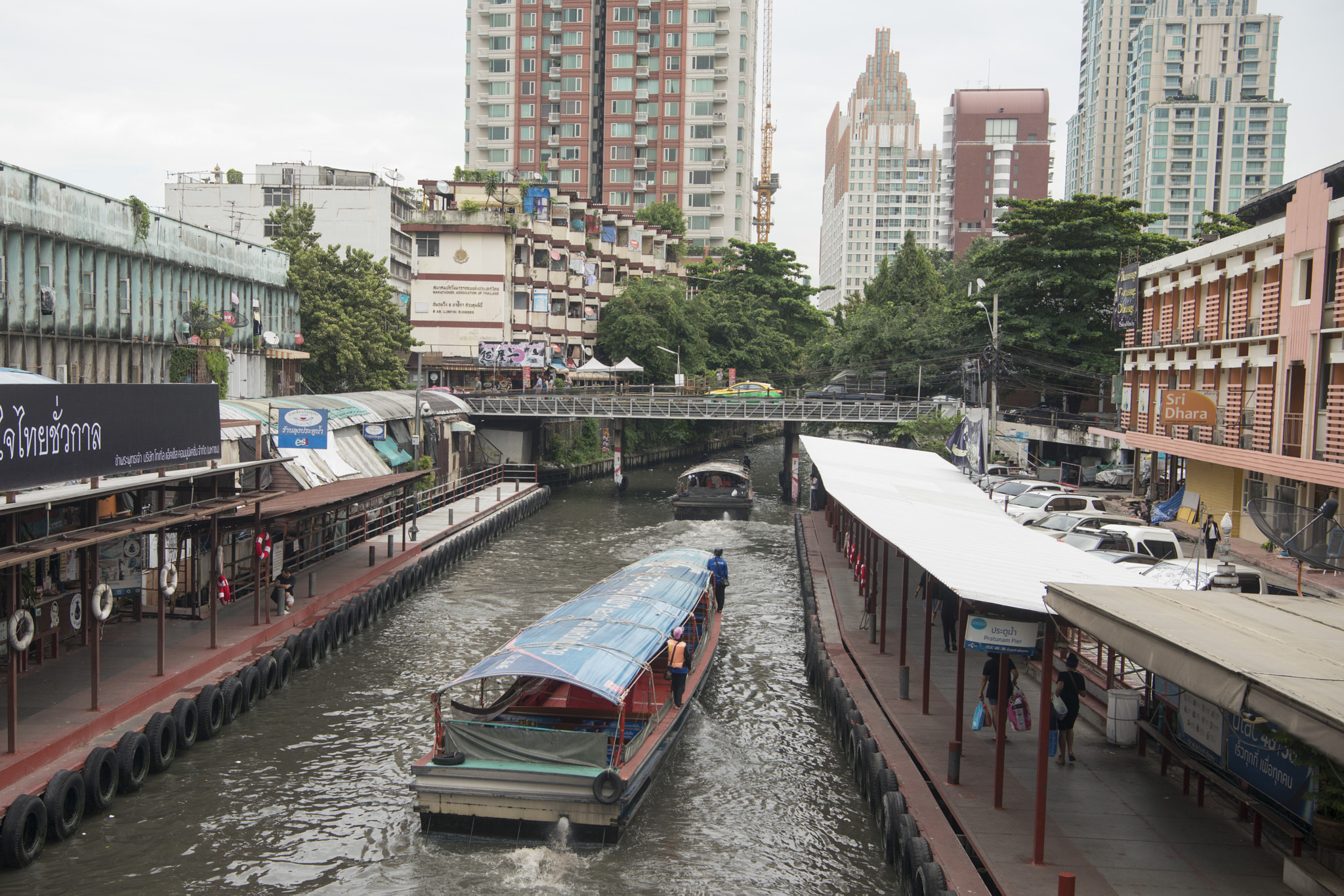 Nikon AF-S Nikkor 24-70mm F2.8E ED VR sample photo. Thailand bangkok khlong saen saeb boat photography