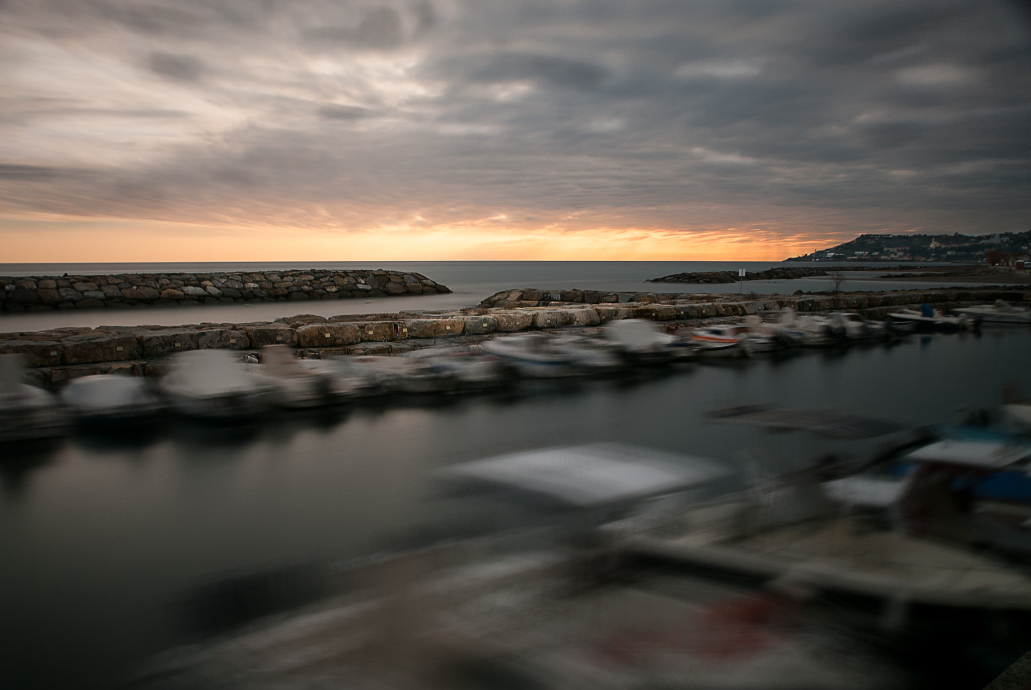 Nikon D80 sample photo. Sea movement... photography