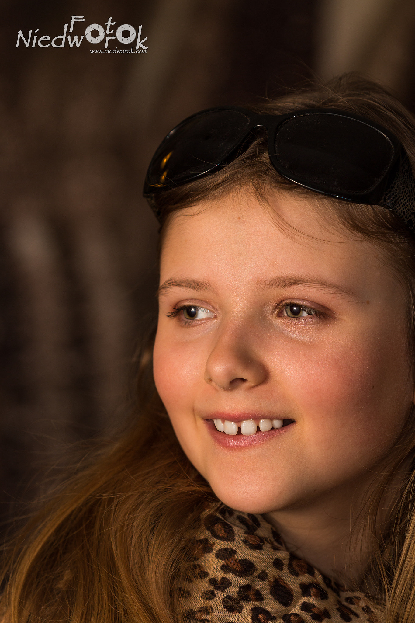Canon EF 70-200mm F2.8L IS II USM sample photo. Leonie mit sonnenbrille photography