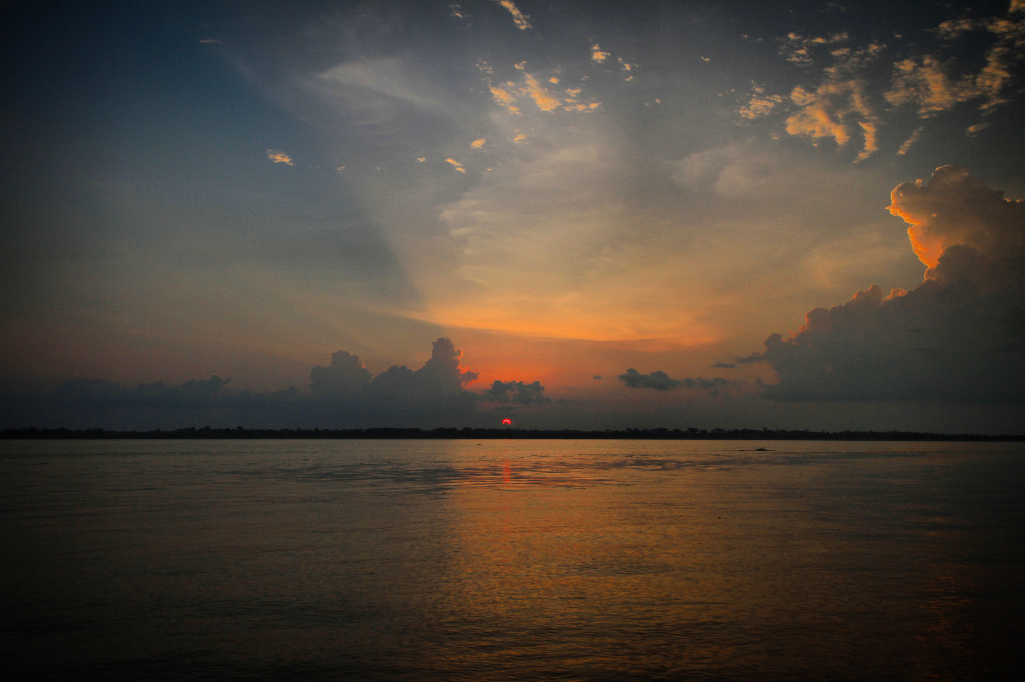 Canon EOS 7D + Sigma 8-16mm F4.5-5.6 DC HSM sample photo. Calma en el alma... photography