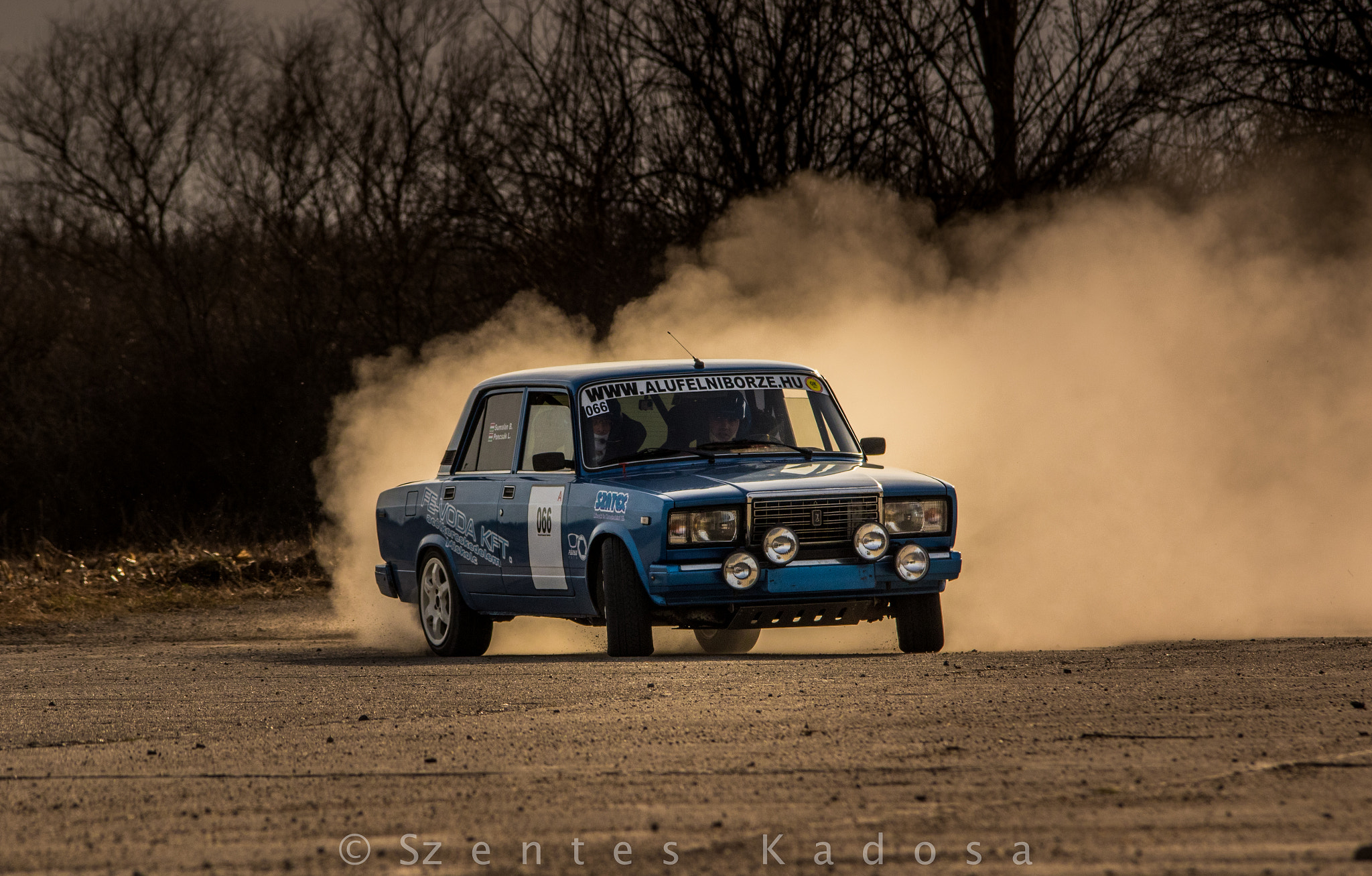 Sigma 150-500mm F5-6.3 DG OS HSM sample photo. Drift photography