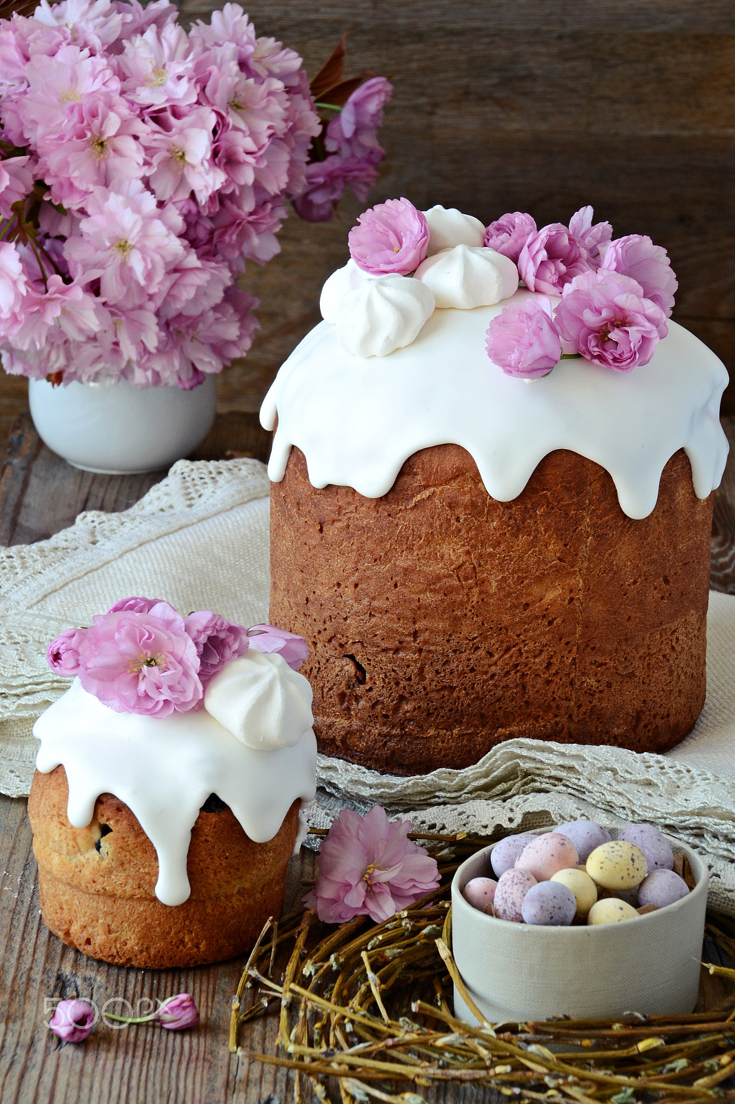 Nikon D3100 + Sigma 18-200mm F3.5-6.3 II DC OS HSM sample photo. Easter cake photography