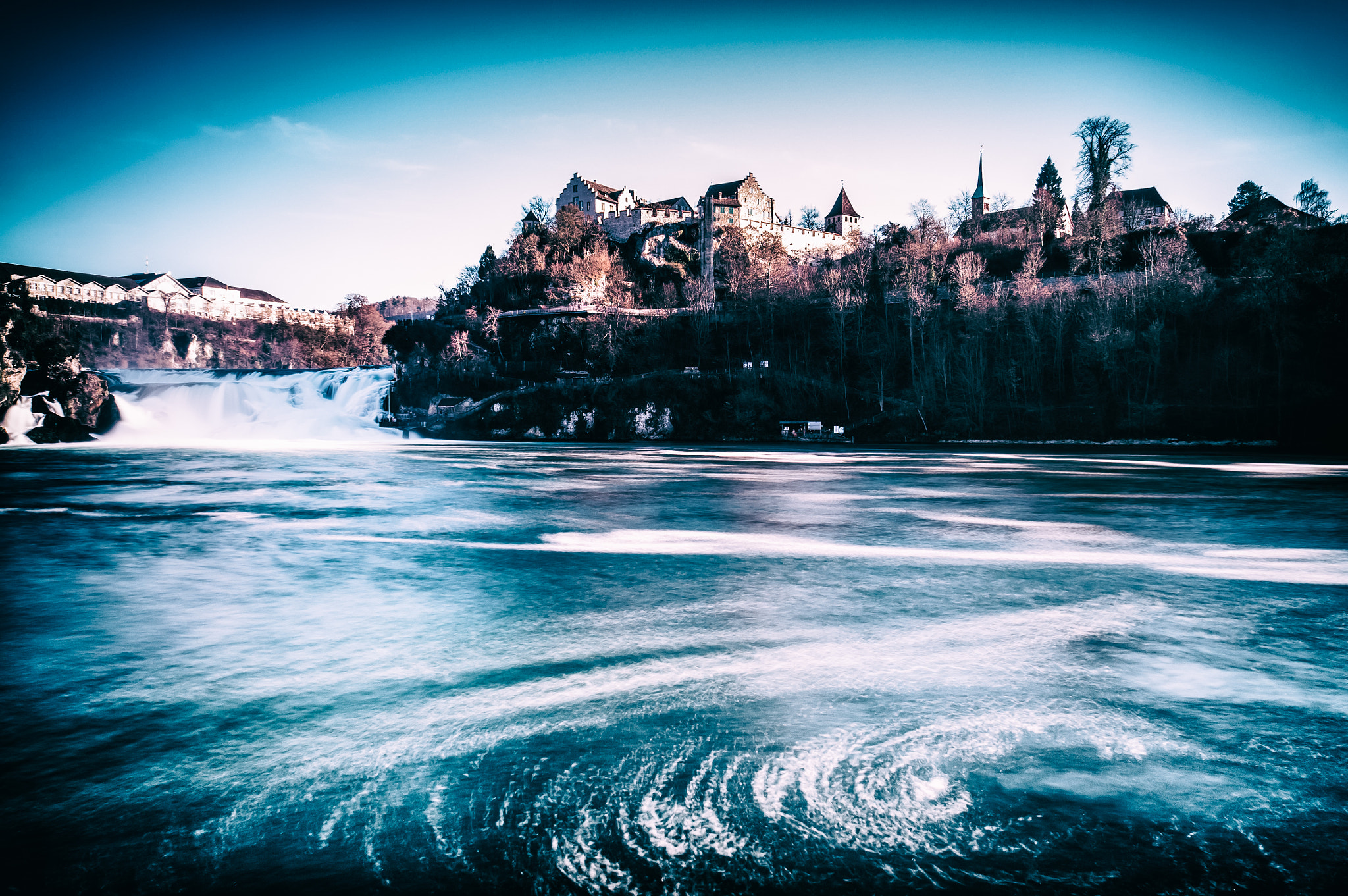 Sony Alpha NEX-6 + Sony E 16mm F2.8 sample photo. Rheinfall at switzerland photography