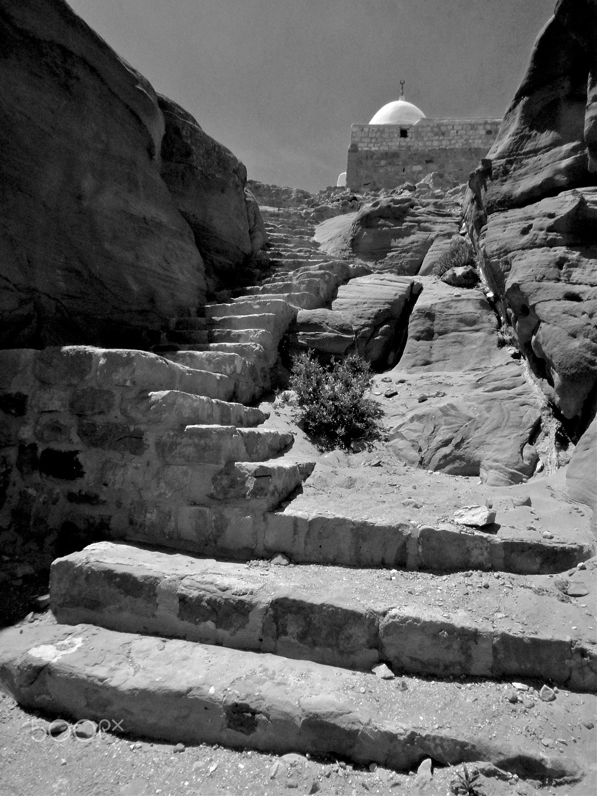 Sony DSC-T99 sample photo. Jebel harun (aaron), petra /wadi musa, jordan. photography