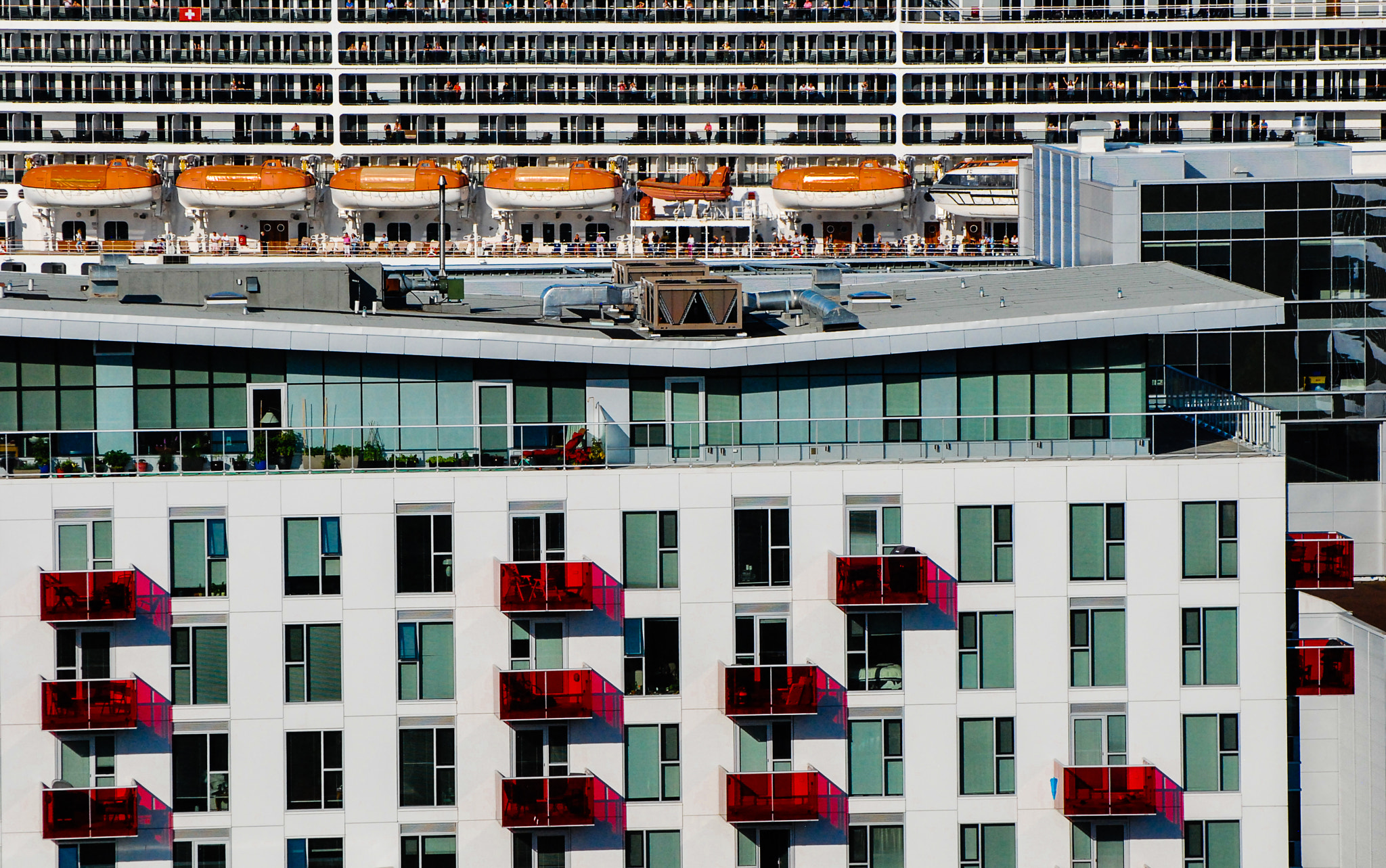 Nikon D80 sample photo. Queen mary 2 photography