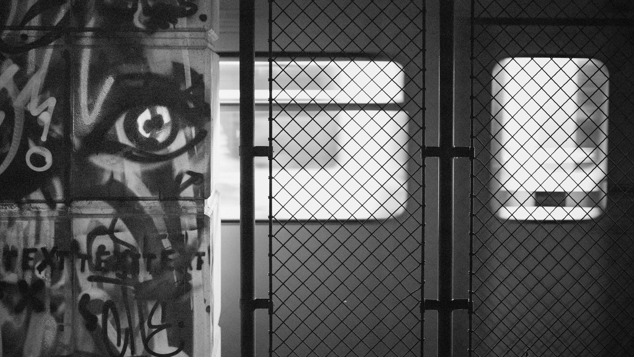 Leica Summilux-M 50mm F1.4 ASPH sample photo. Ghosting. photography