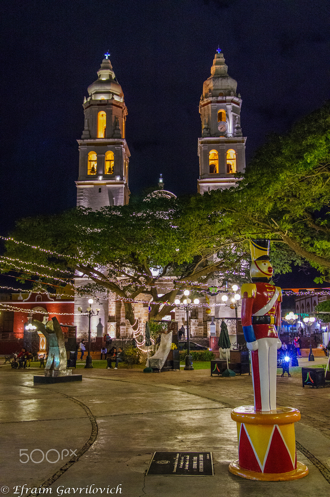 Pentax K-3 sample photo. City square in campeche, mexico. photography