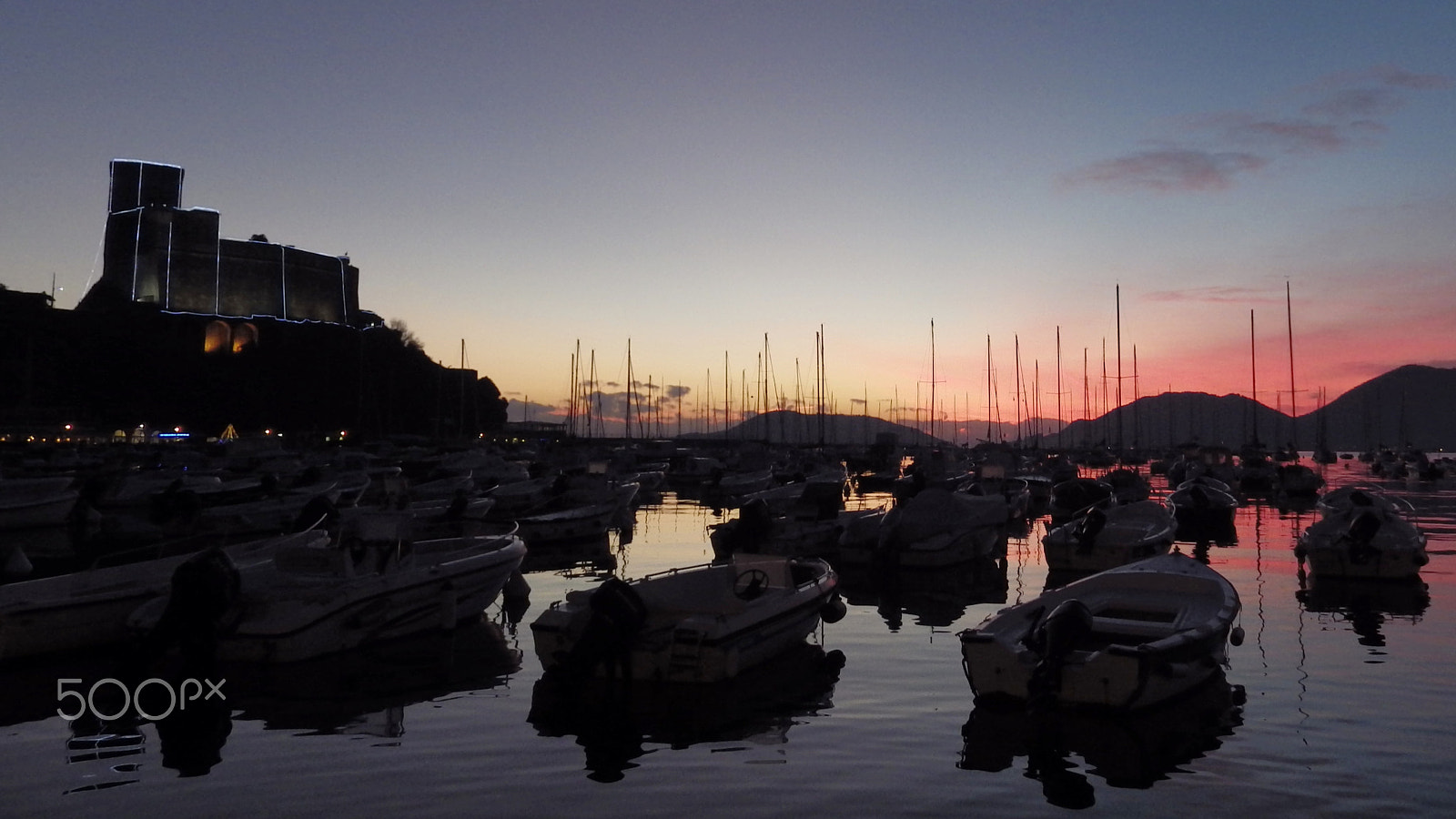 Pentax X-5 sample photo. Evening in lerici photography