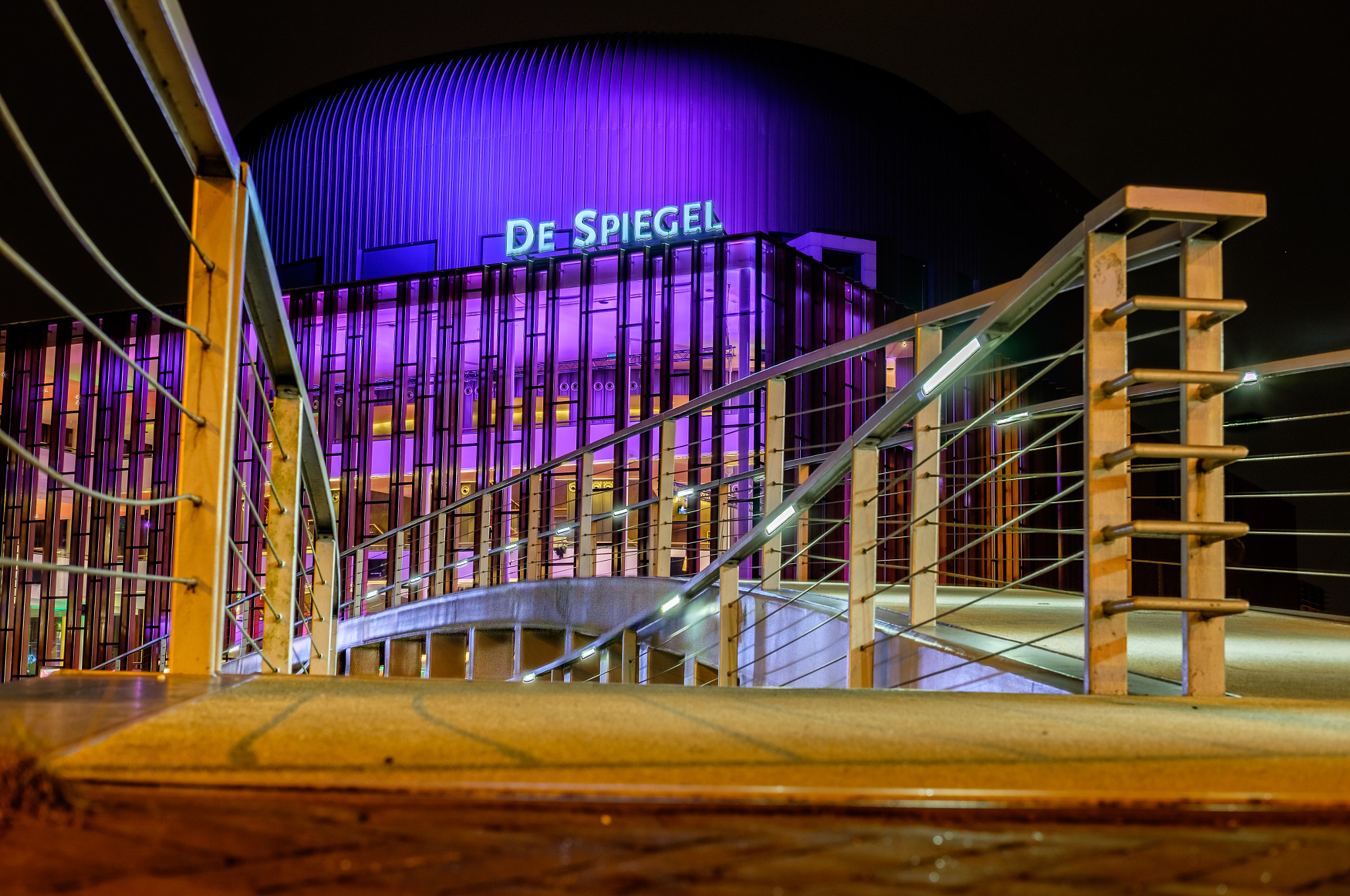 Fujifilm X-T10 + Fujifilm XF 35mm F2 R WR sample photo. Architecture in zwolle photography