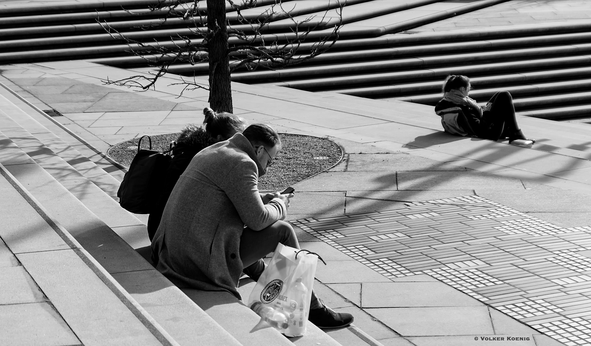 Pentax smc DA* 16-50mm F2.8 ED AL (IF) SDM sample photo. Relaxed on stairs photography