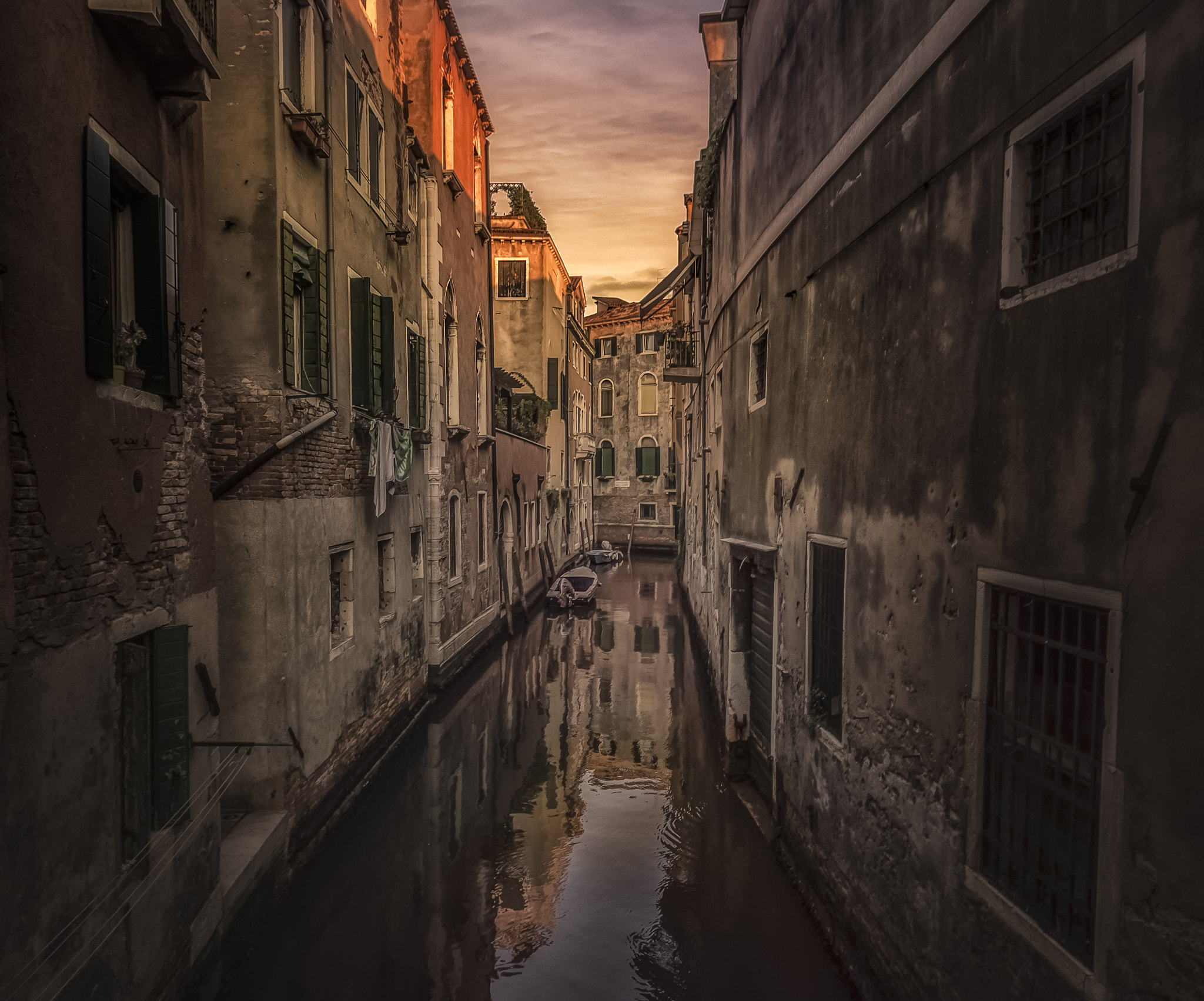 Nikon D3200 sample photo. A summer night in venice photography