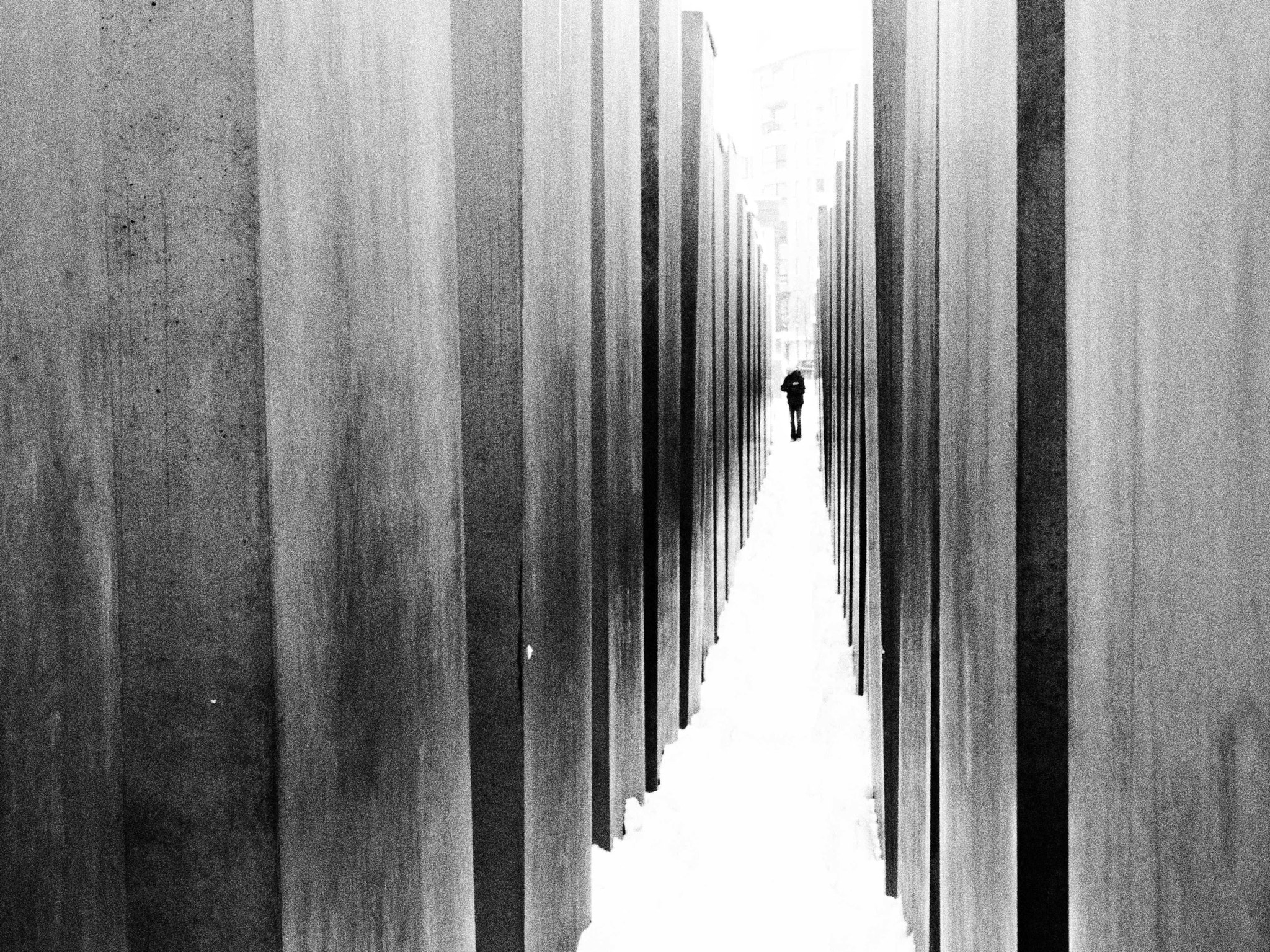 Olympus PEN E-P1 sample photo. Alone at holocaust-mahnmal photography