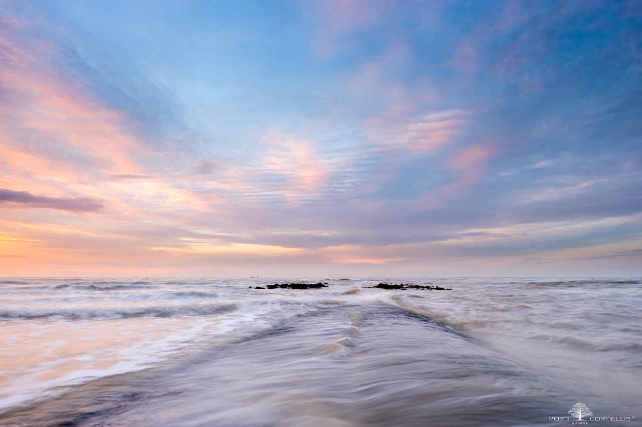 Fujifilm XF 16mm F1.4 R WR sample photo. Pastel tinted north sea photography