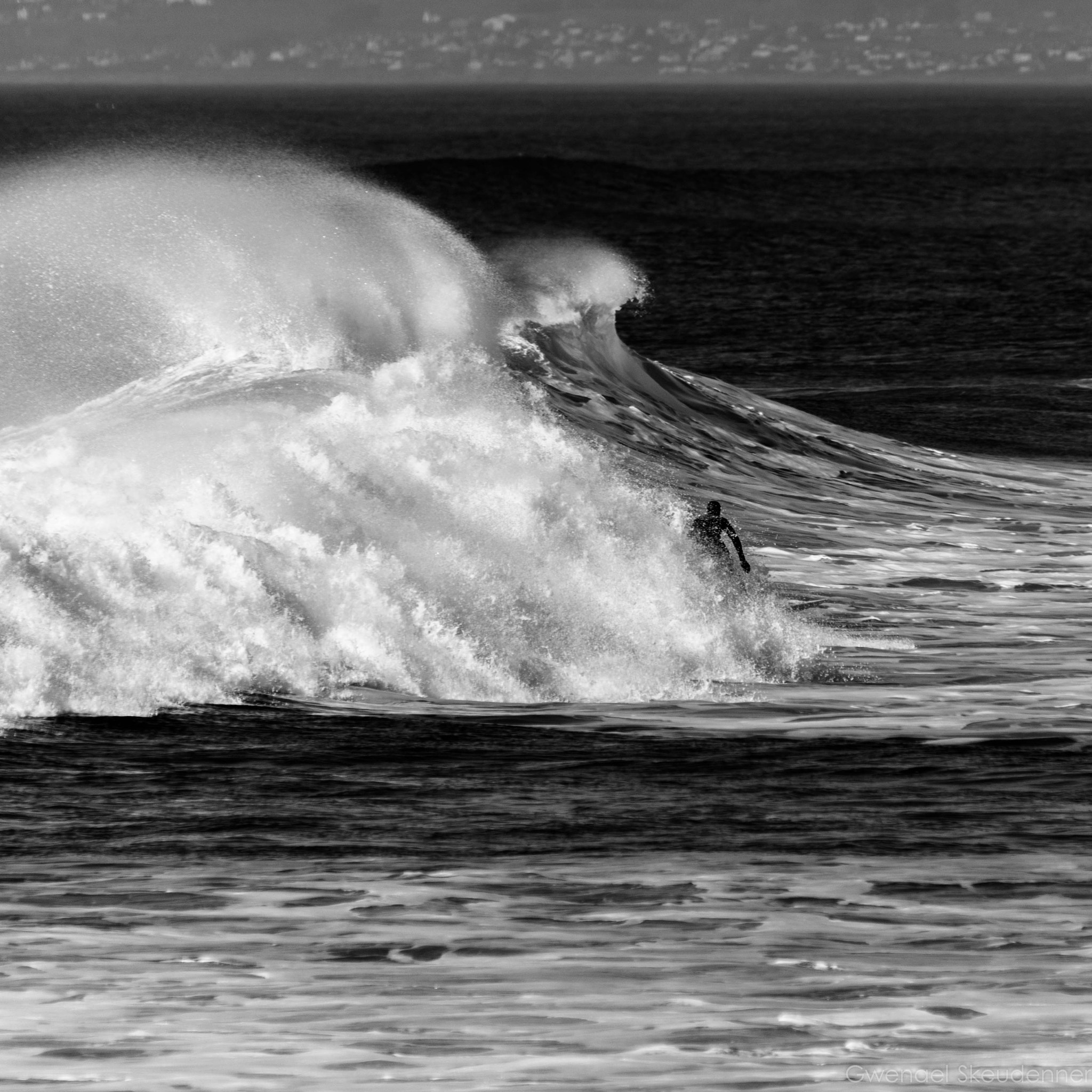 Nikon D7100 + Sigma 120-400mm F4.5-5.6 DG OS HSM sample photo. Surf in la torche photography