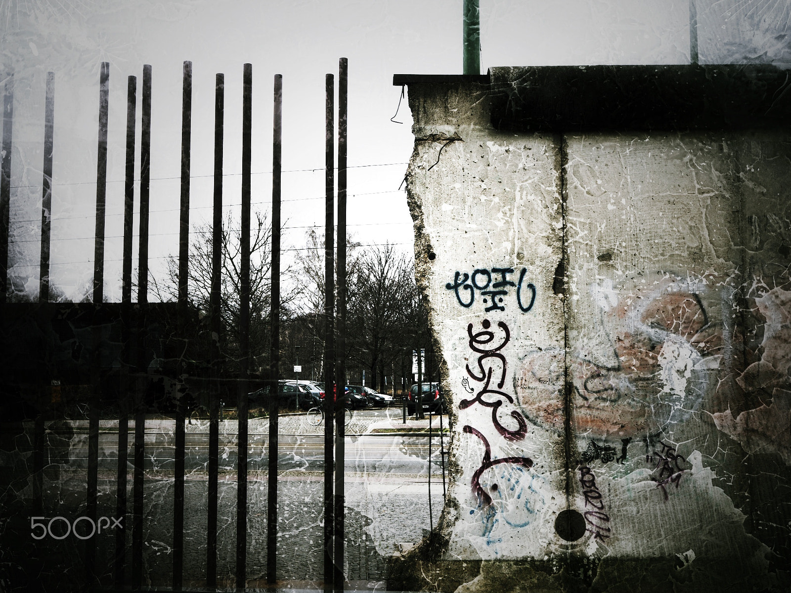 Olympus PEN-F sample photo. Never forget - berlin's wall photography