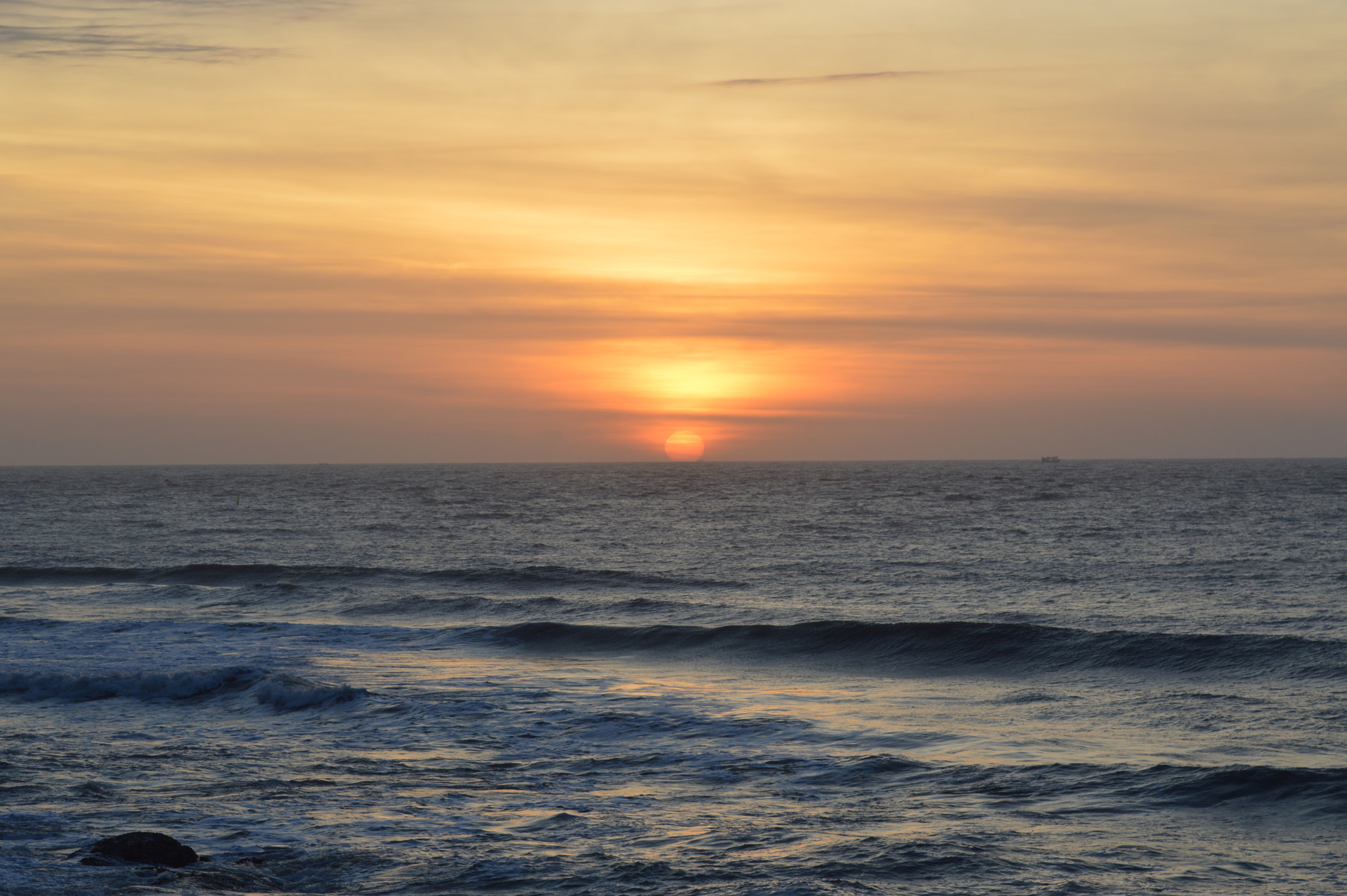 Nikon D3200 sample photo. Sunrise, long hai, vietnam  photography