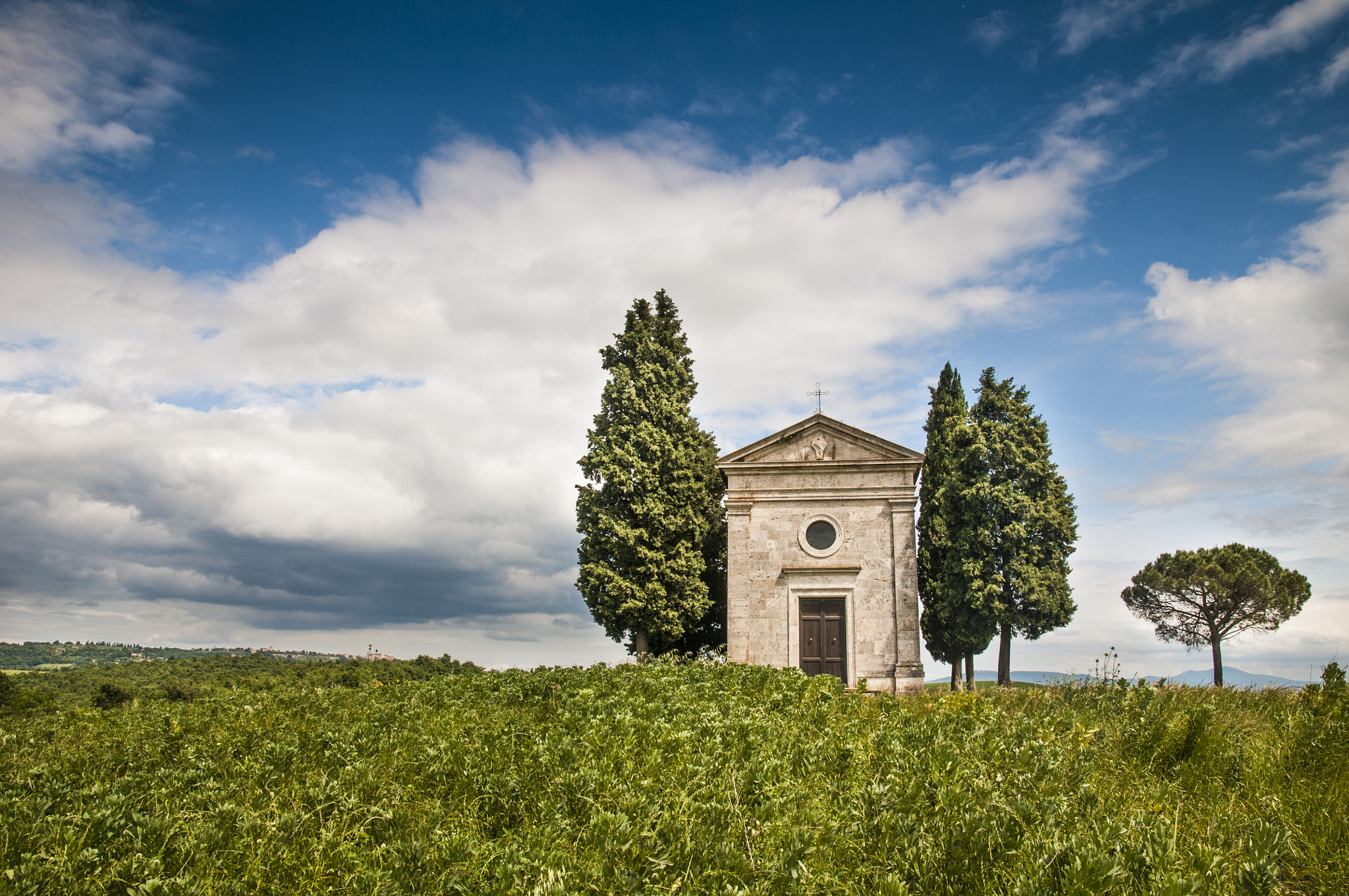 Nikon D300S sample photo. Little church in tuscany photography