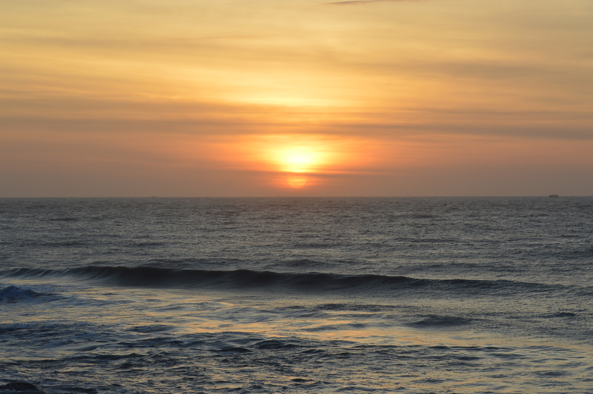 Nikon D3200 sample photo. Sunrise, long hai photography