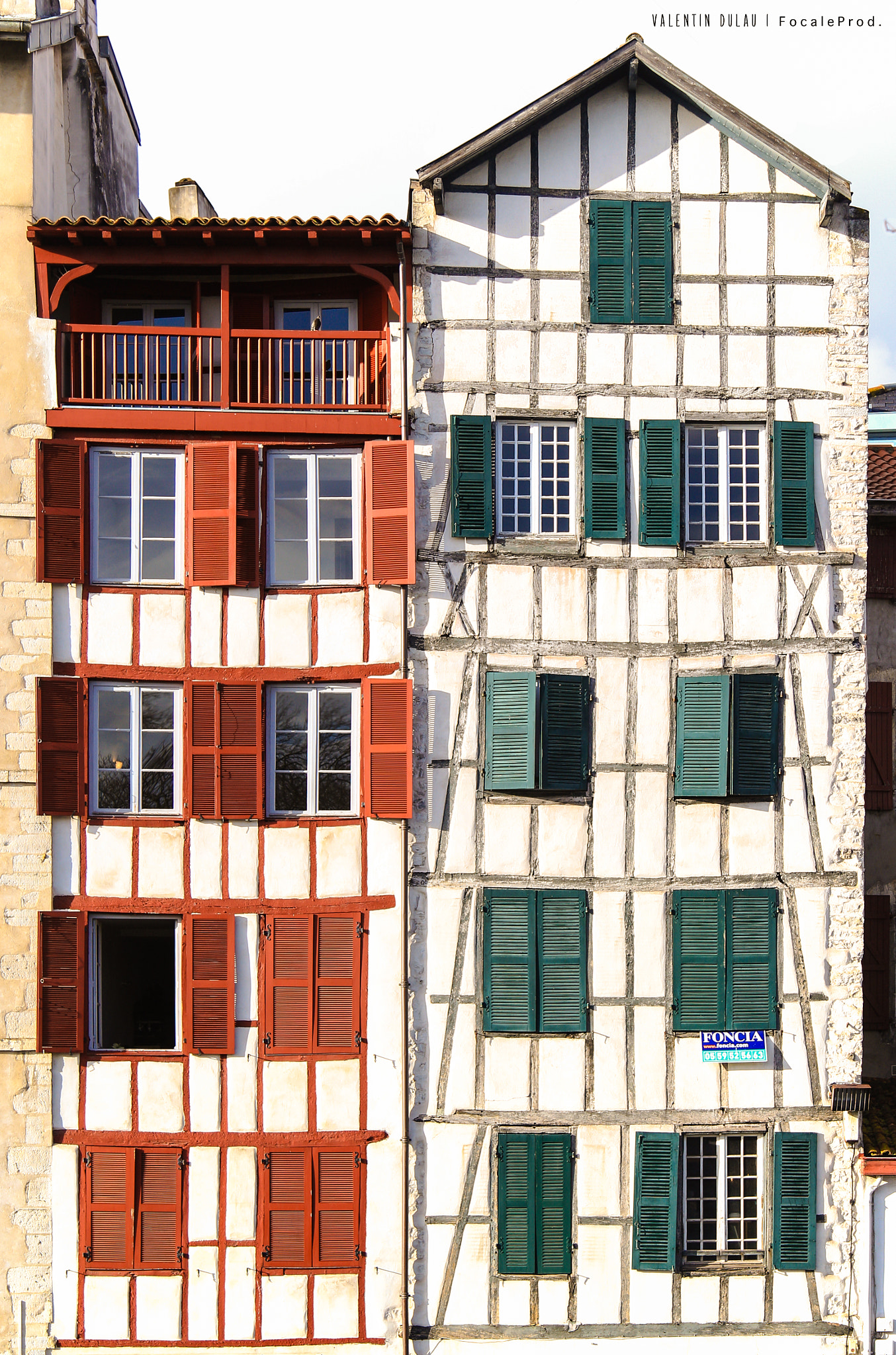 Canon EOS-1D Mark IV sample photo. Façade bayonnaise photography