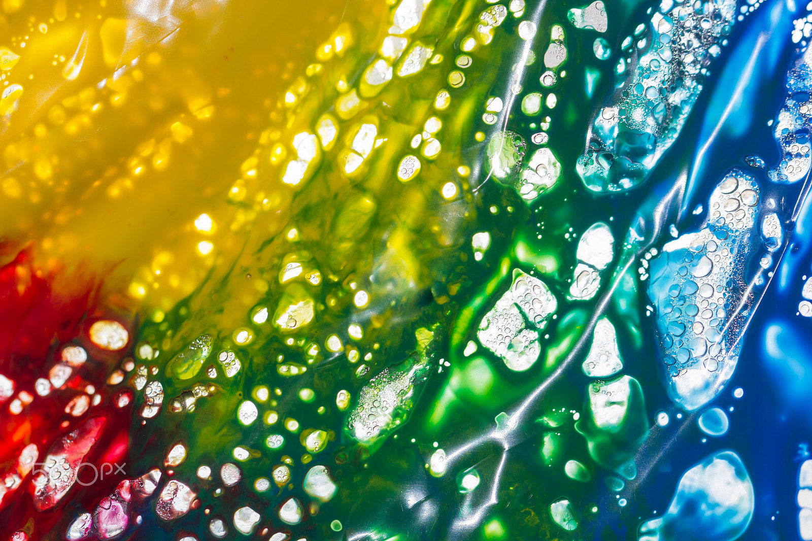 Canon EF 100mm F2.8L Macro IS USM sample photo. Rainbow window photography