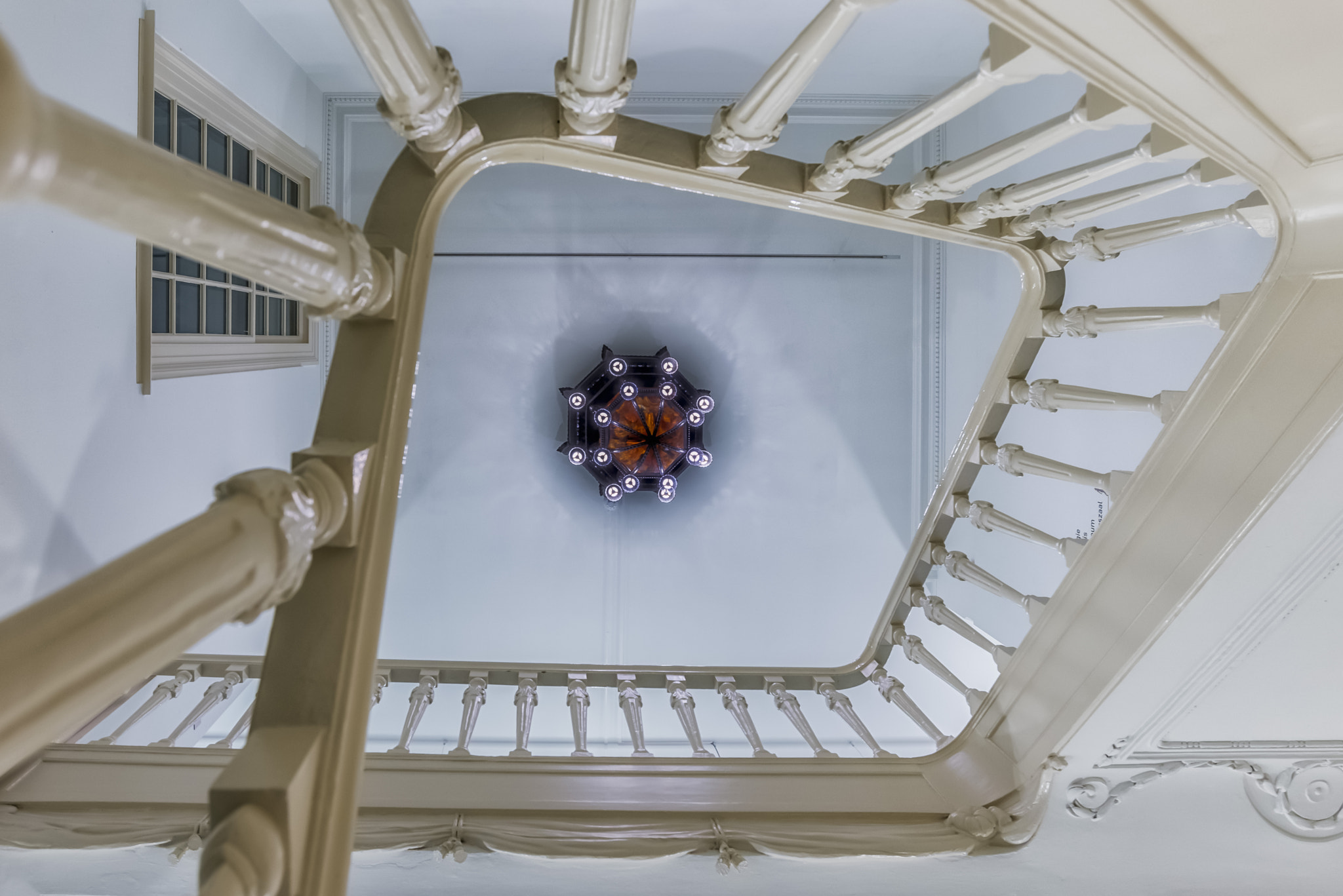 Nikon AF-S Nikkor 18-35mm F3.5-4.5G ED sample photo. Stairs photography