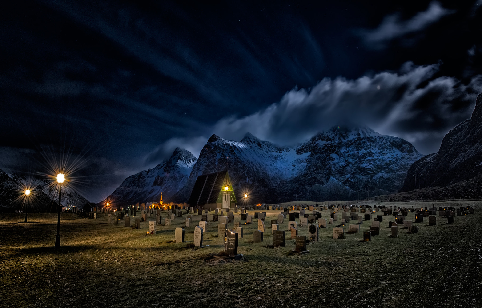 Nikon AF-S Nikkor 14-24mm F2.8G ED sample photo. Cementery photography