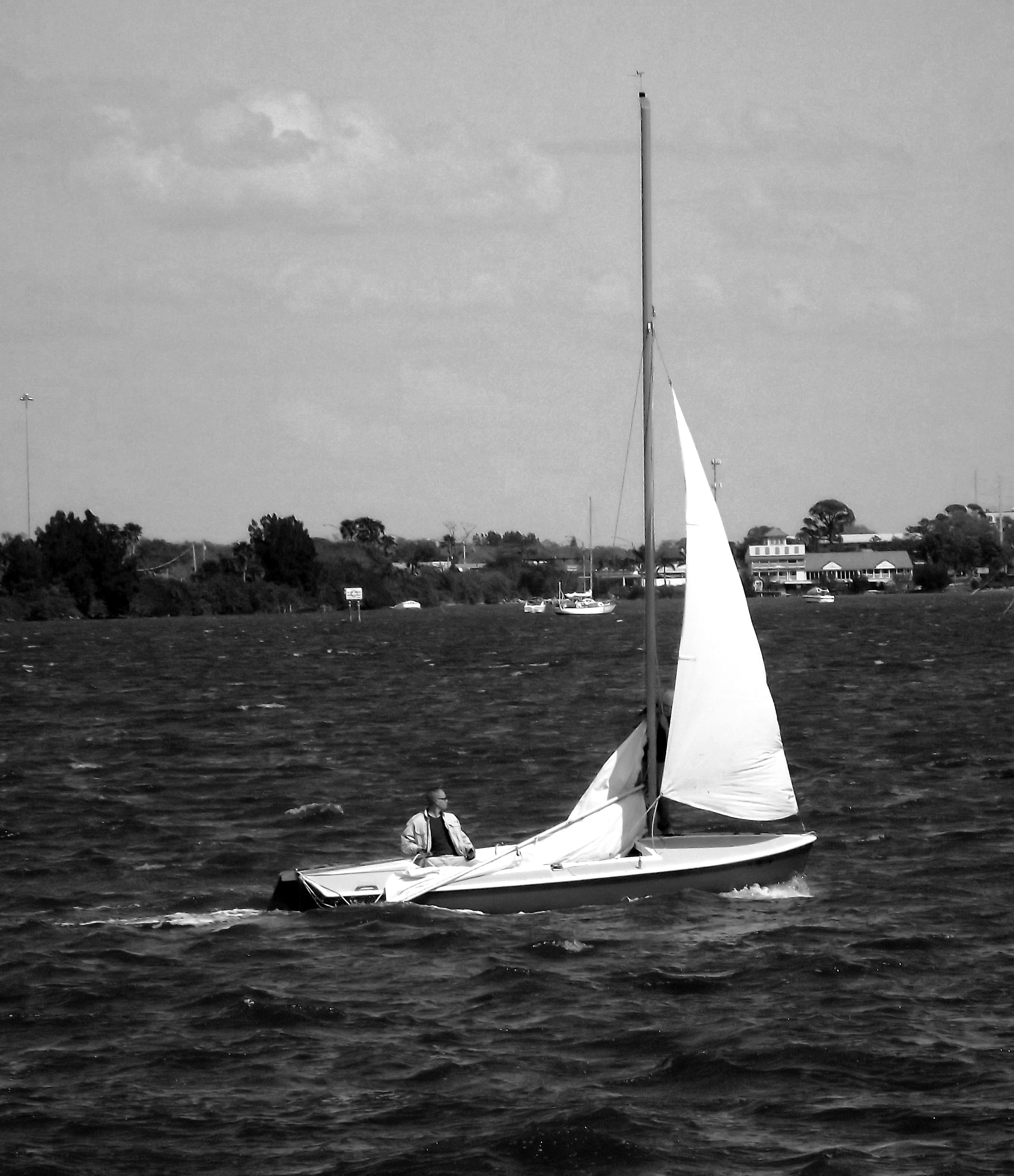 Fujifilm FinePix S3280 sample photo. Boat photography