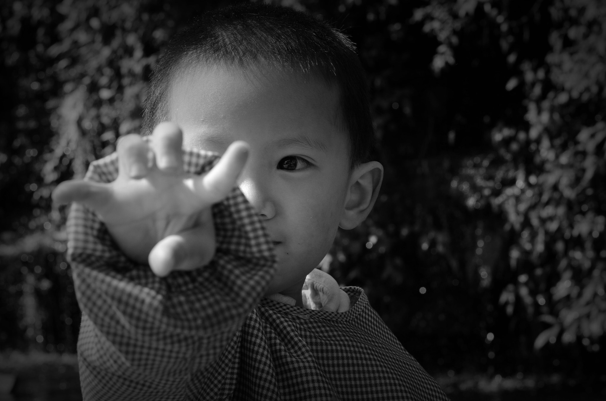 Nikon D7000 + Nikon AF-S Nikkor 50mm F1.4G sample photo. 指 photography