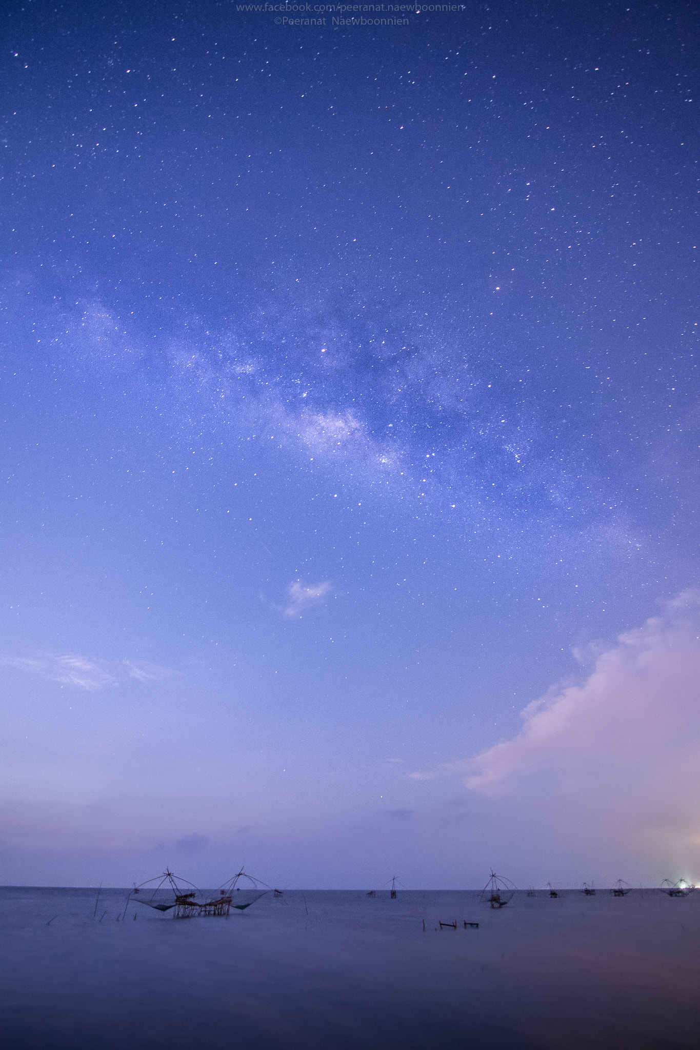 Canon EOS 7D Mark II + Tokina AT-X Pro 11-16mm F2.8 DX sample photo. An hour before sunrise photography