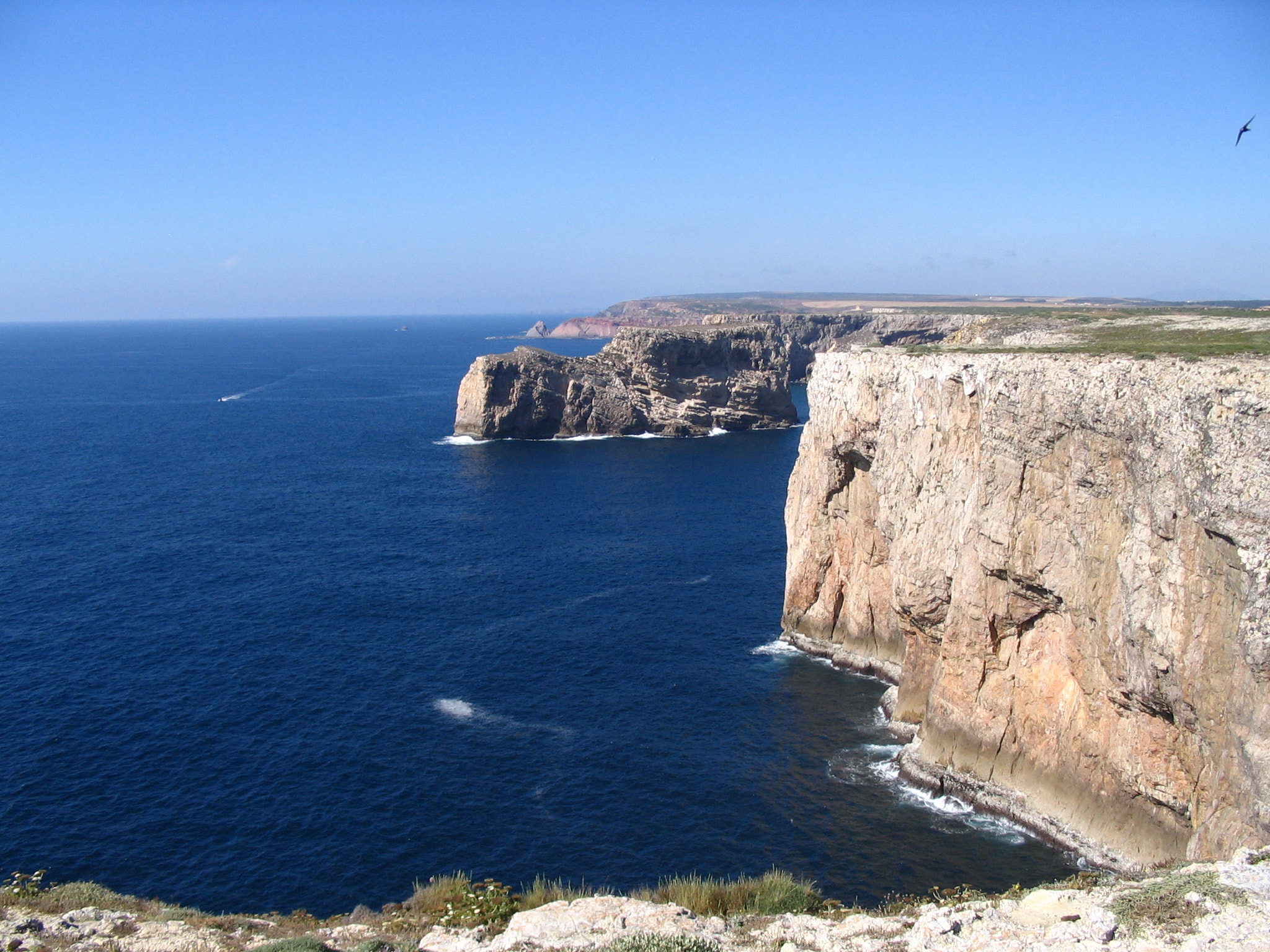 Canon POWERSHOT A75 sample photo. Portugal. edge of europe photography