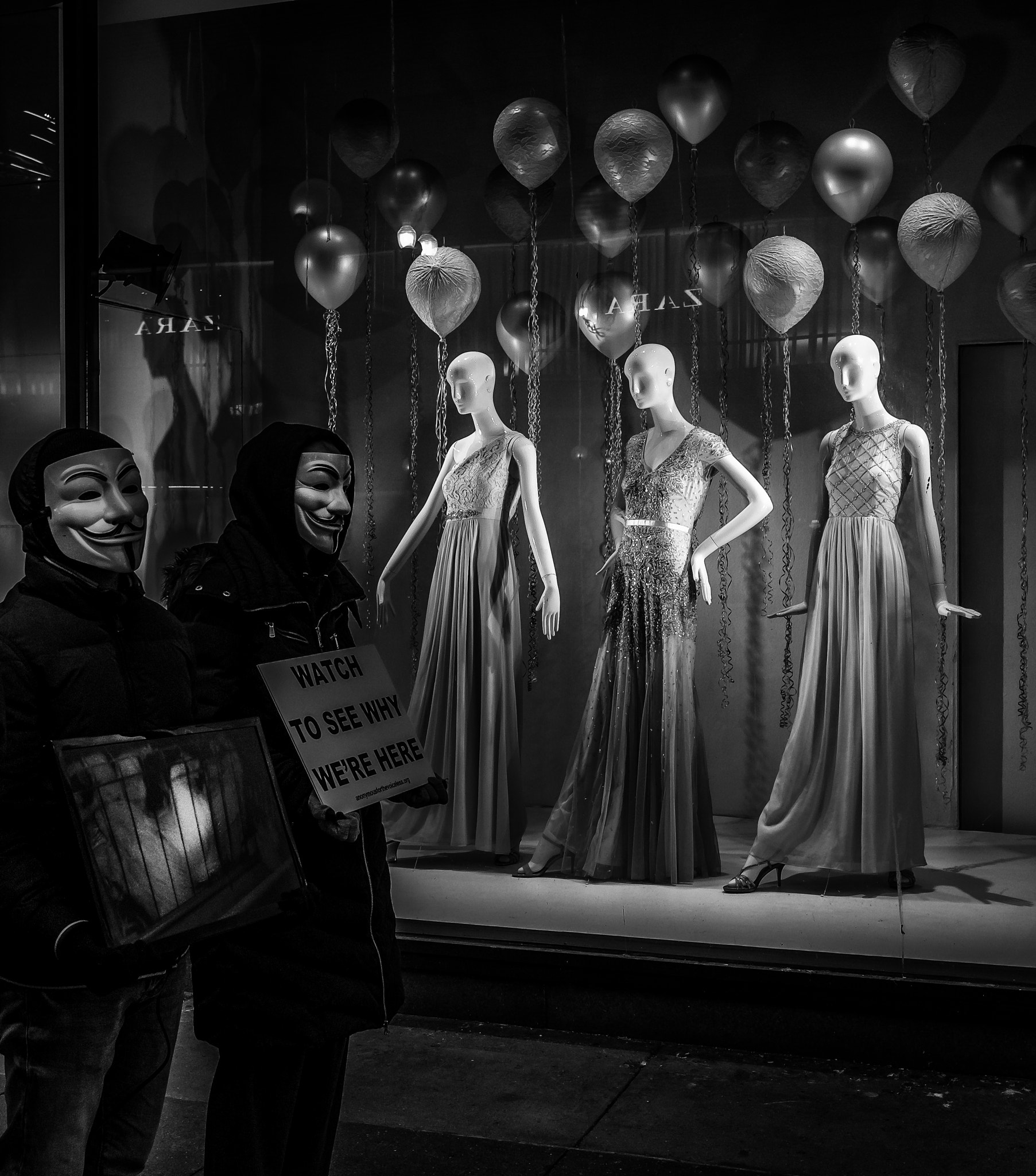 Fujifilm X-T2 + Fujifilm XF 23mm F2 R WR sample photo. Black and white photography