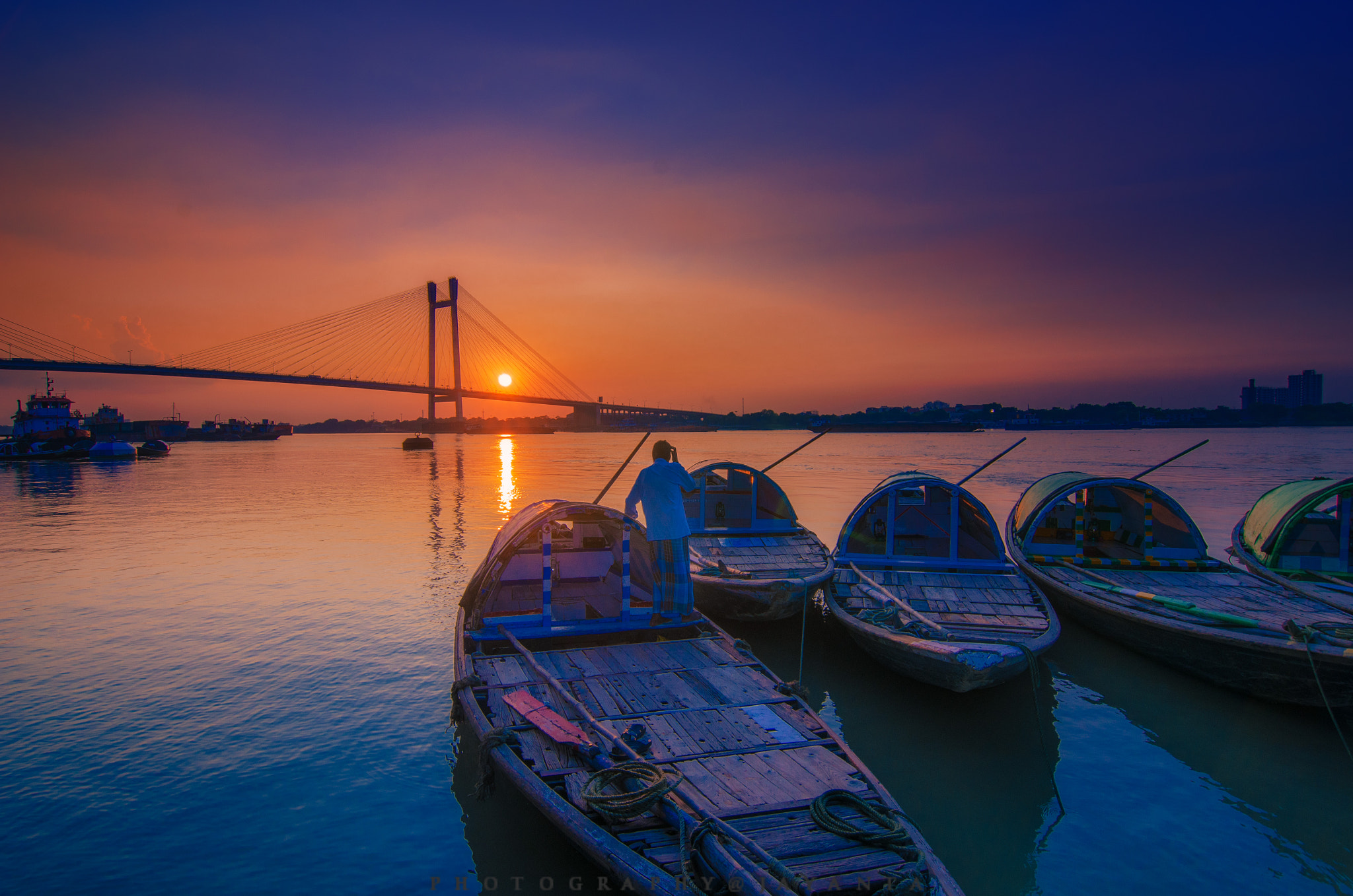 Nikon D7000 + Tokina AT-X 12-28mm F4 Pro DX sample photo. Sunset in the ganges photography