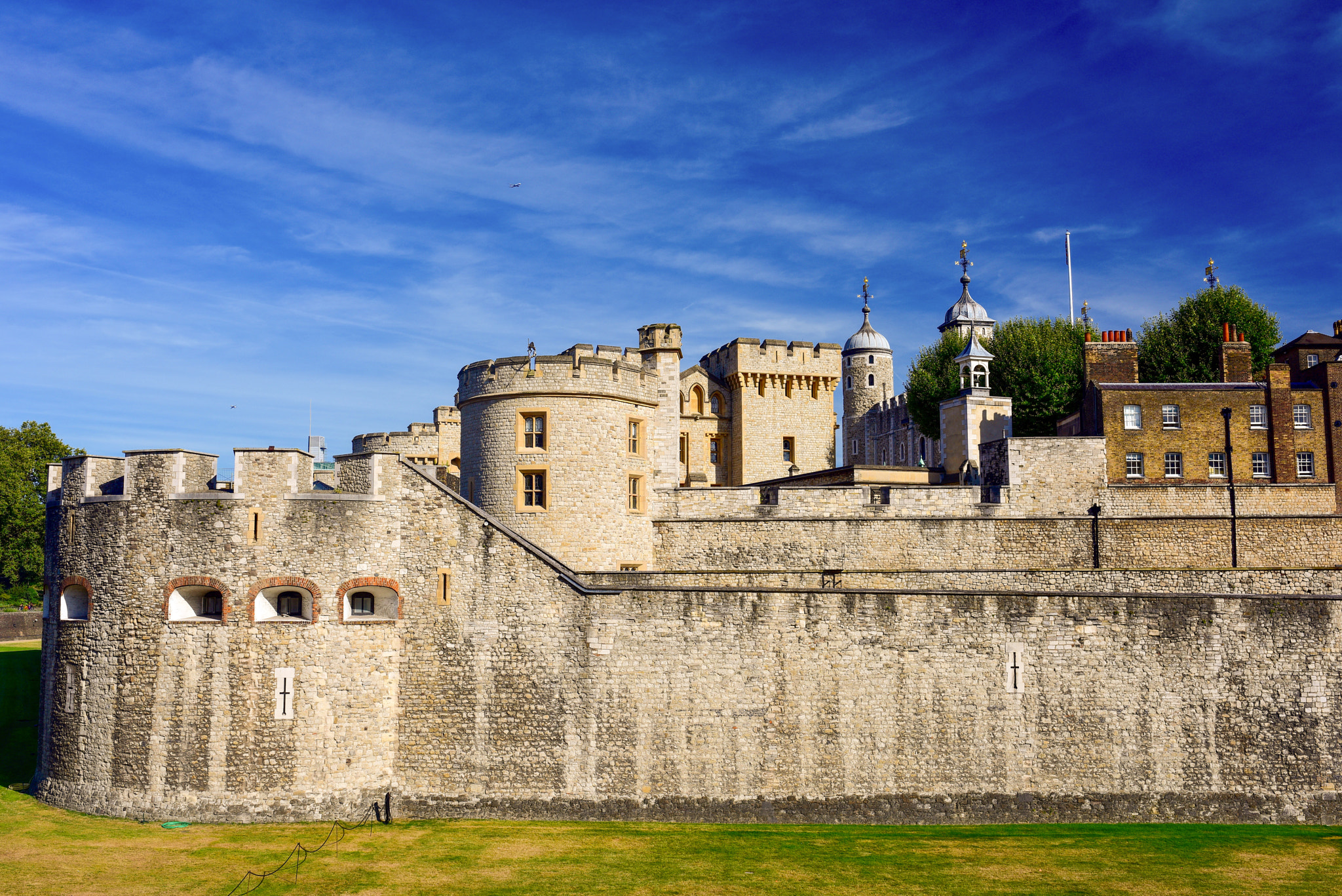 Nikon D810 + Sigma 35mm F1.4 DG HSM Art sample photo. Tower of london photography