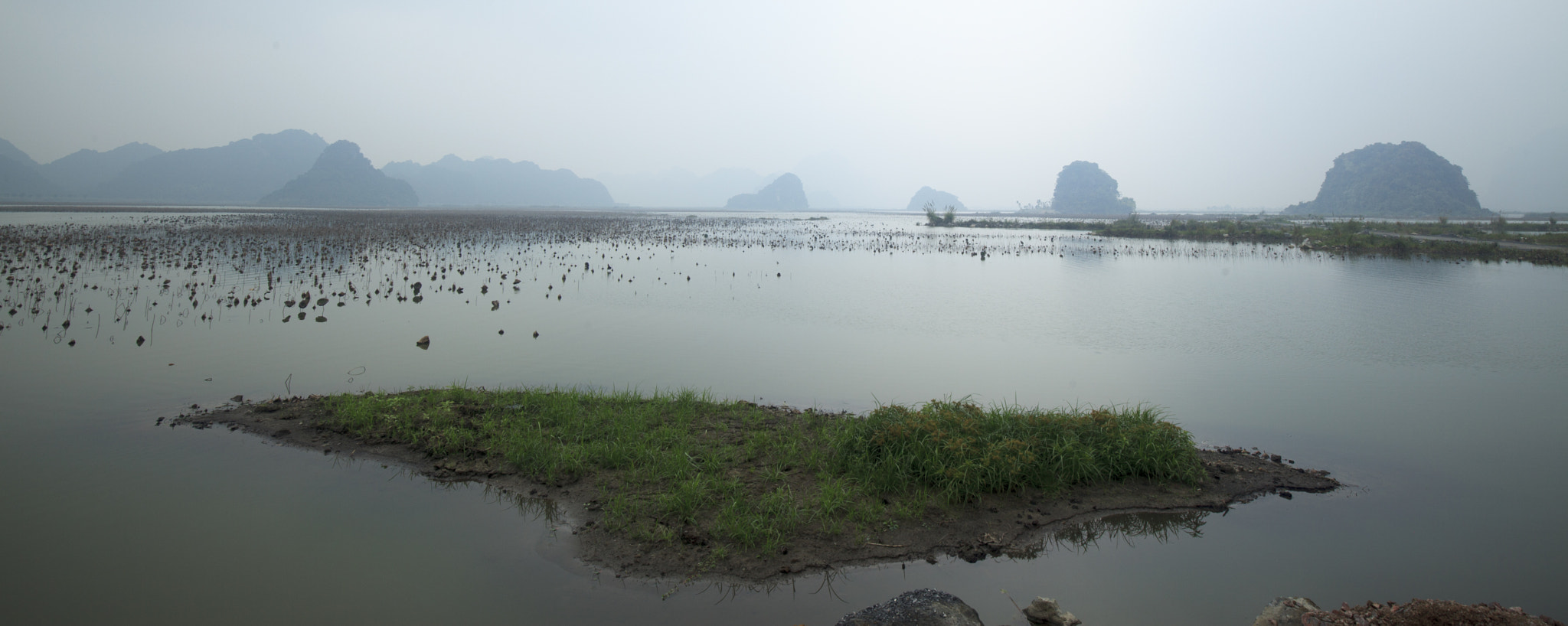 Canon EF 16-35mm F4L IS USM sample photo. Tam truc, viet nam photography