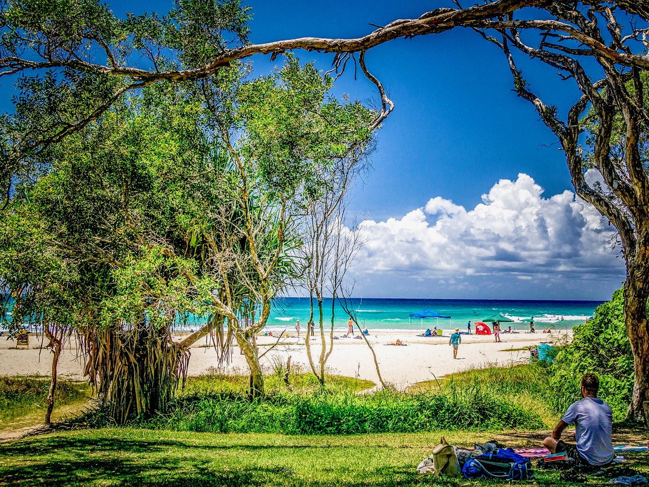 Sony E 18-200mm F3.5-6.3 OSS sample photo. Cylinder beach - point lookout - 3 photography