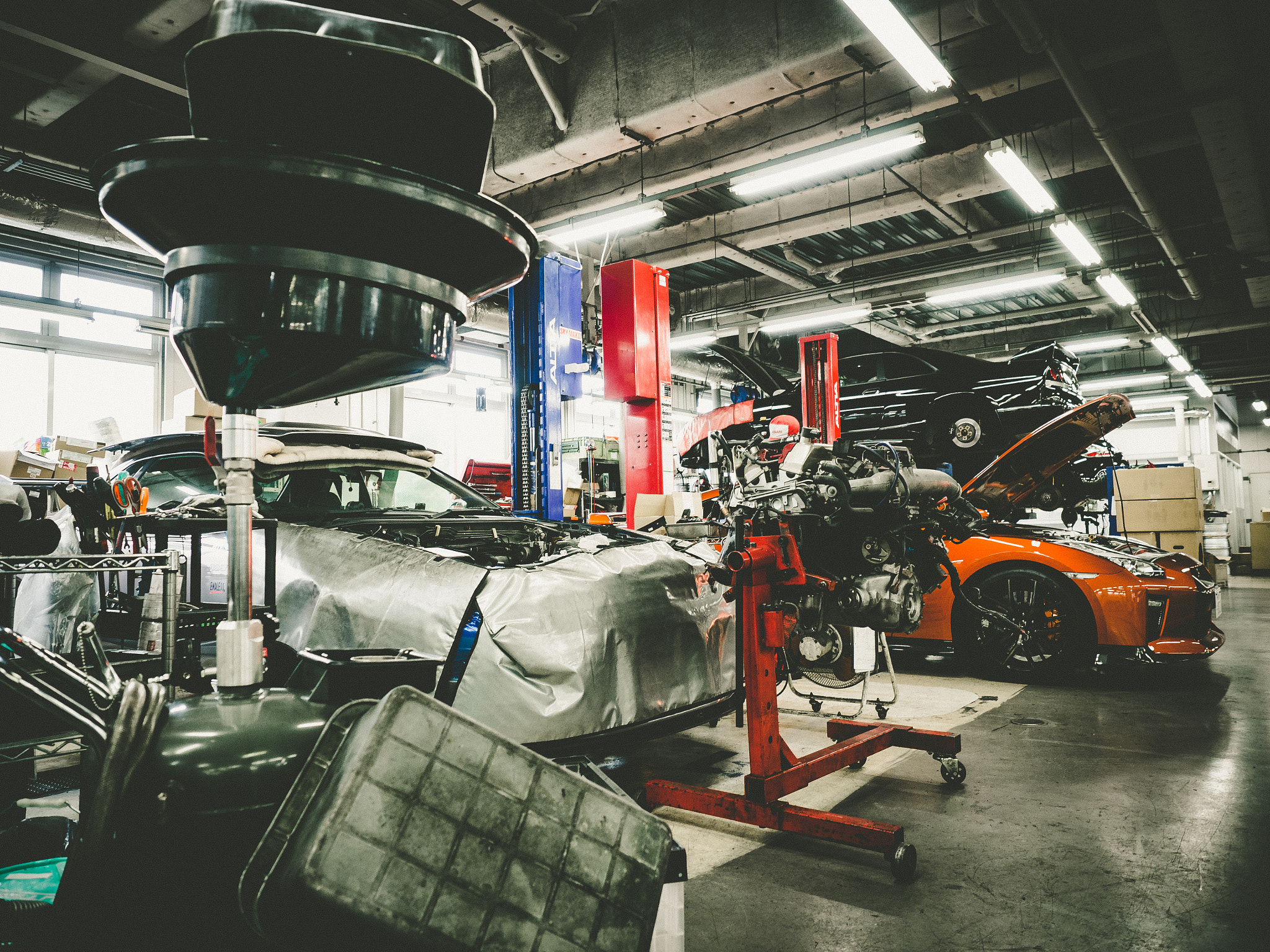 Olympus OM-D E-M1 Mark II + Olympus M.Zuiko Digital ED 12-40mm F2.8 Pro sample photo. Nismo performance center tokyo photography