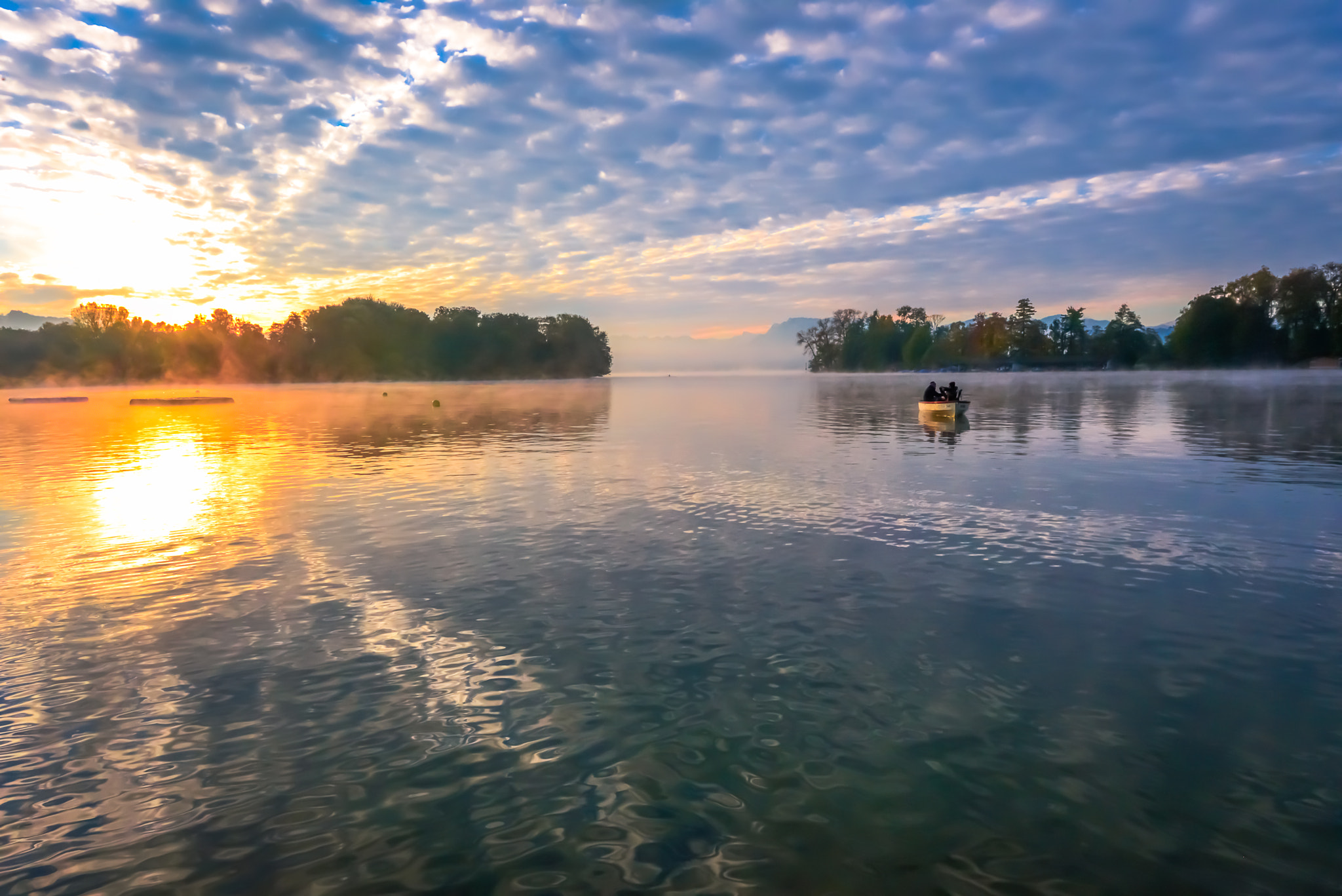 Nikon AF-S Nikkor 14-24mm F2.8G ED sample photo. Fishing in the morning photography