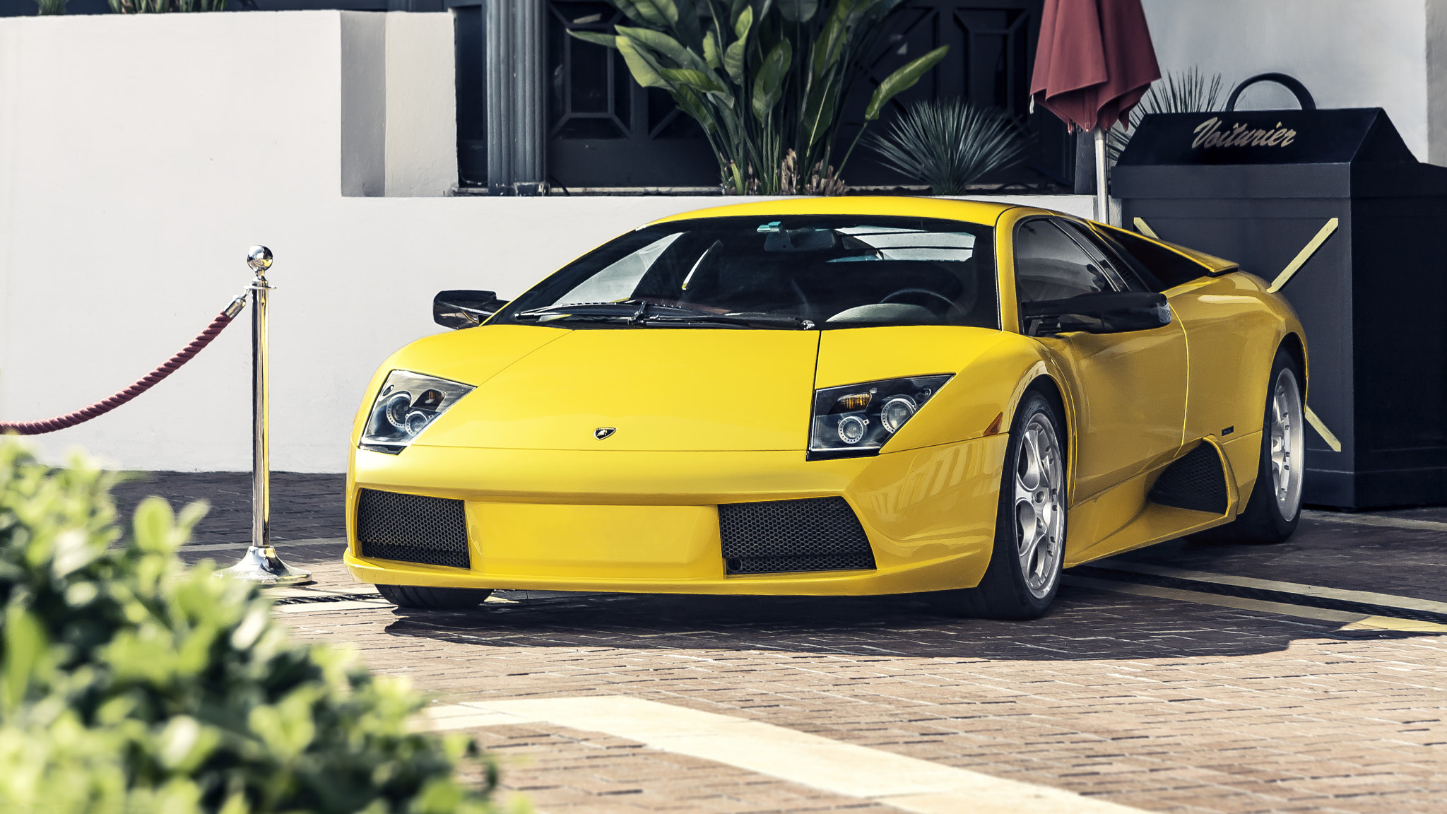 Canon EF-S 17-85mm F4-5.6 IS USM sample photo. Lamborghini murciélago photography