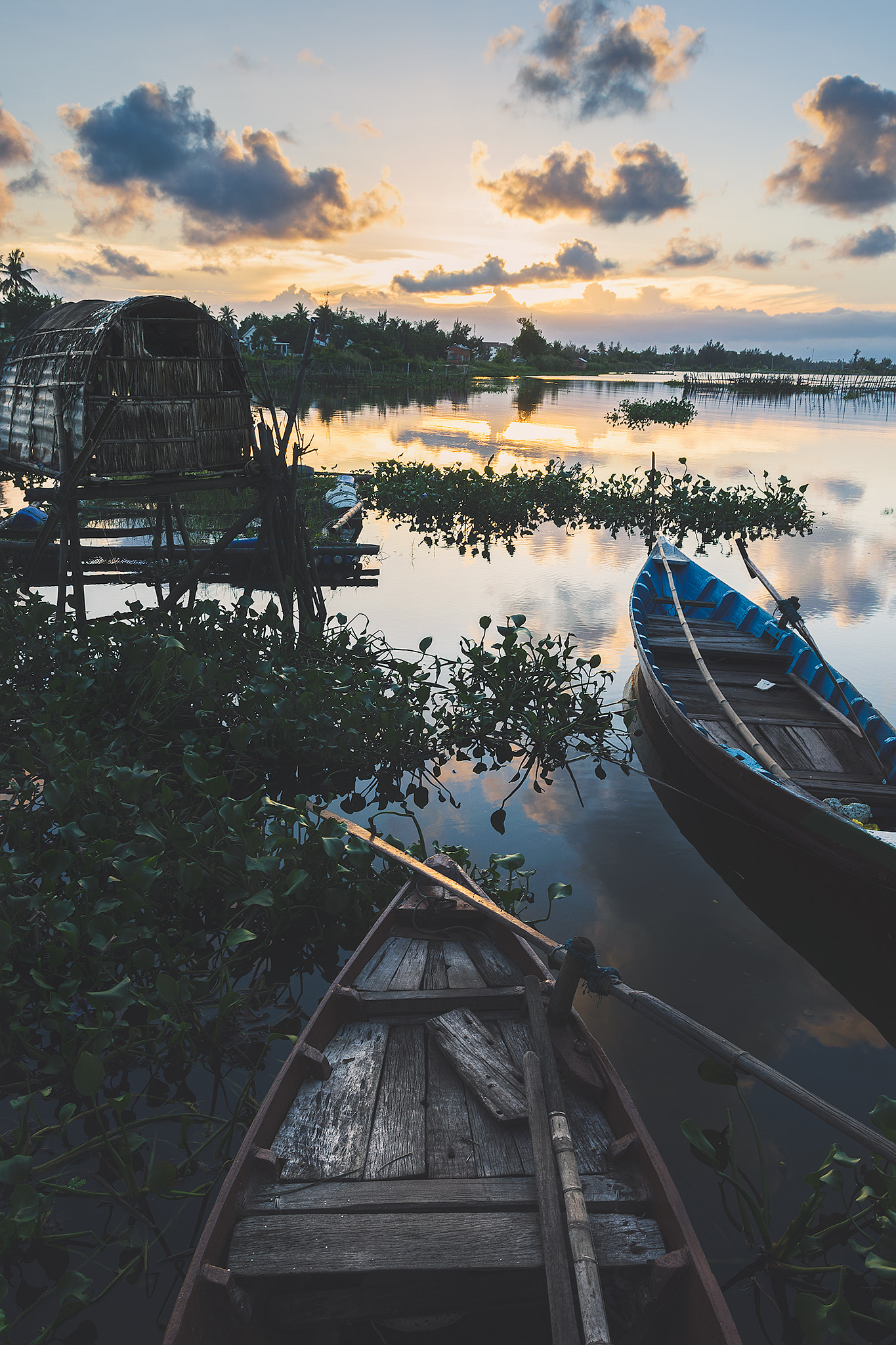 Sigma 18-35mm F1.8 DC HSM Art sample photo. Fishing home photography