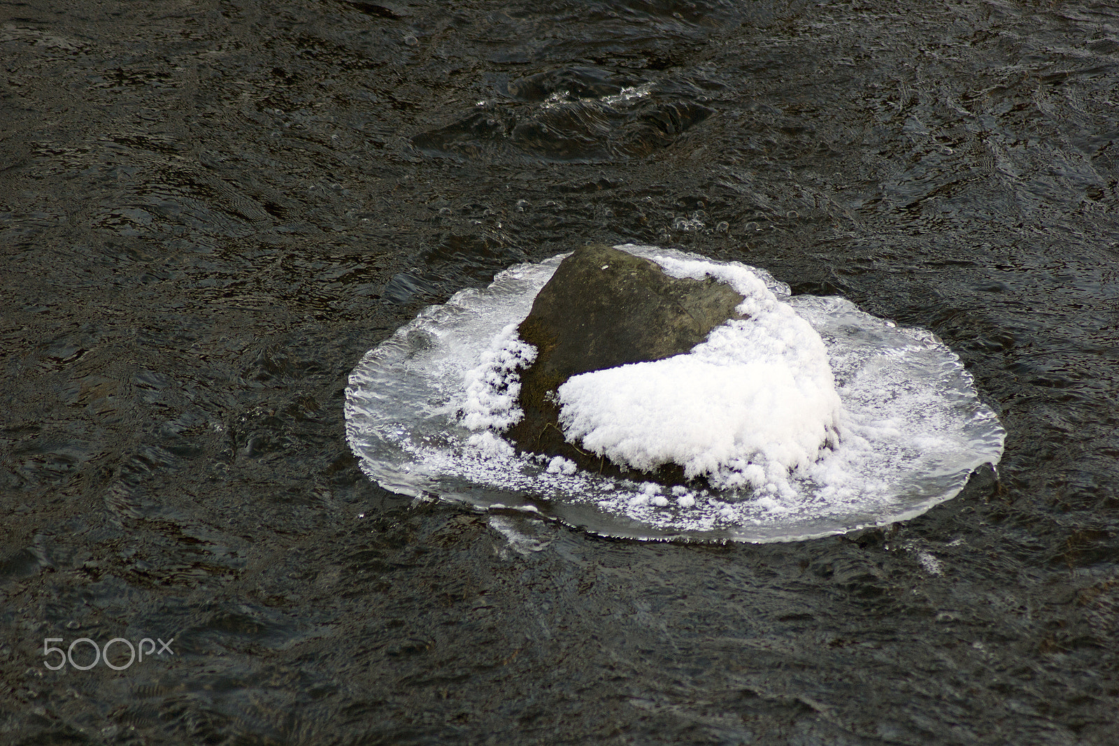 Canon EOS 550D (EOS Rebel T2i / EOS Kiss X4) sample photo. Shapes of water photography