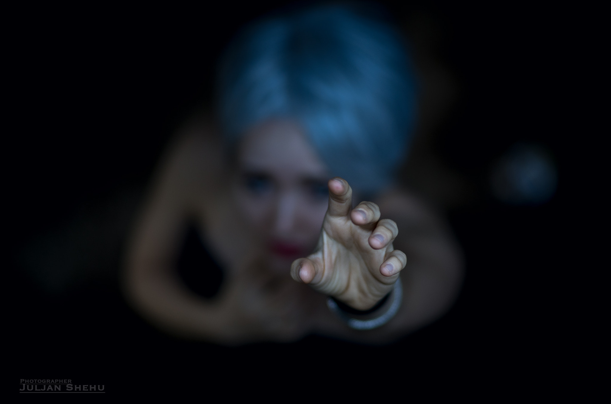 Sigma 85mm F1.4 EX DG HSM sample photo. Help photography
