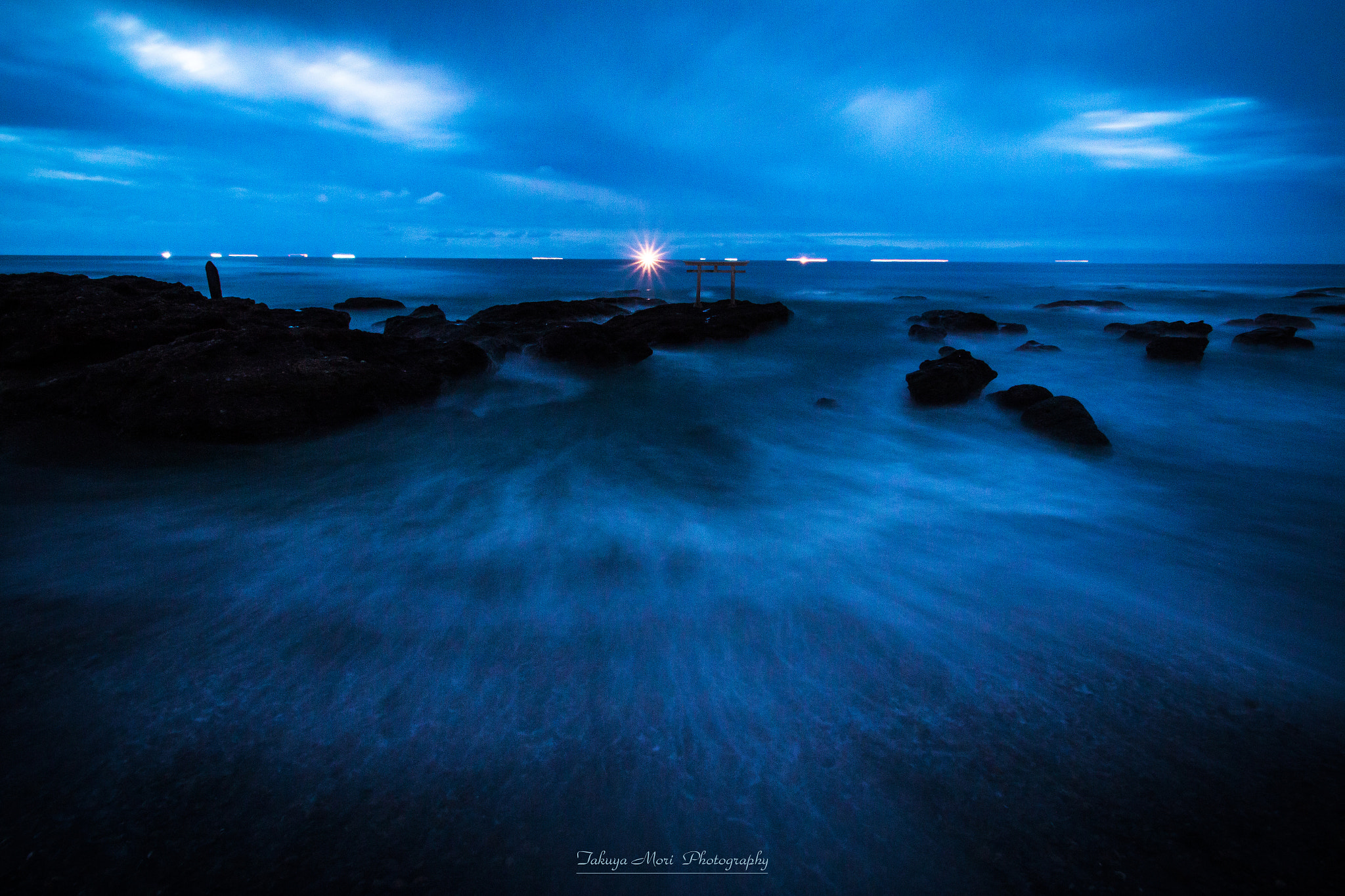 Sigma 10-20mm F3.5 EX DC HSM sample photo. 波戻り photography