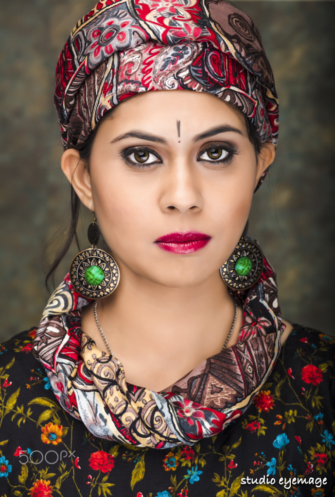 Canon EF 85mm F1.8 USM sample photo. Shruthi photography