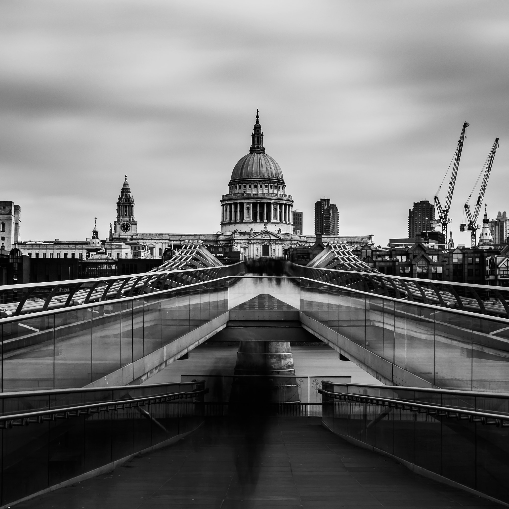 Olympus OM-D E-M10 + Olympus M.Zuiko Digital 25mm F1.8 sample photo. St paul's cathedral photography