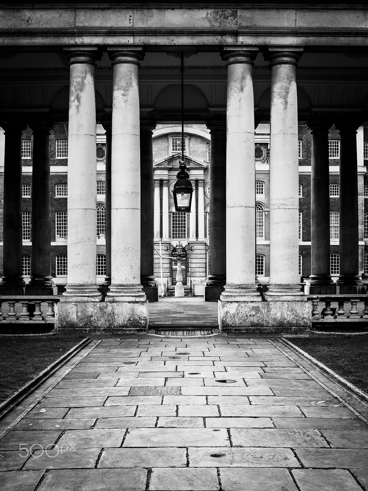 Olympus OM-D E-M10 + Olympus M.Zuiko Digital 25mm F1.8 sample photo. University of greenwich photography