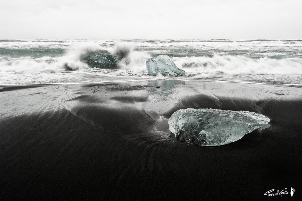 Nikon D3S sample photo. Jökulsárlón beach photography